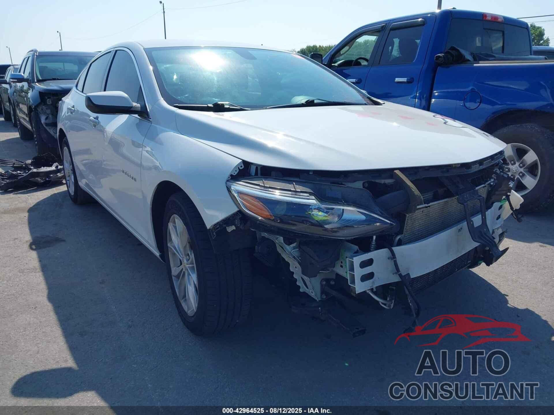 CHEVROLET MALIBU 2022 - 1G1ZD5ST9NF180737