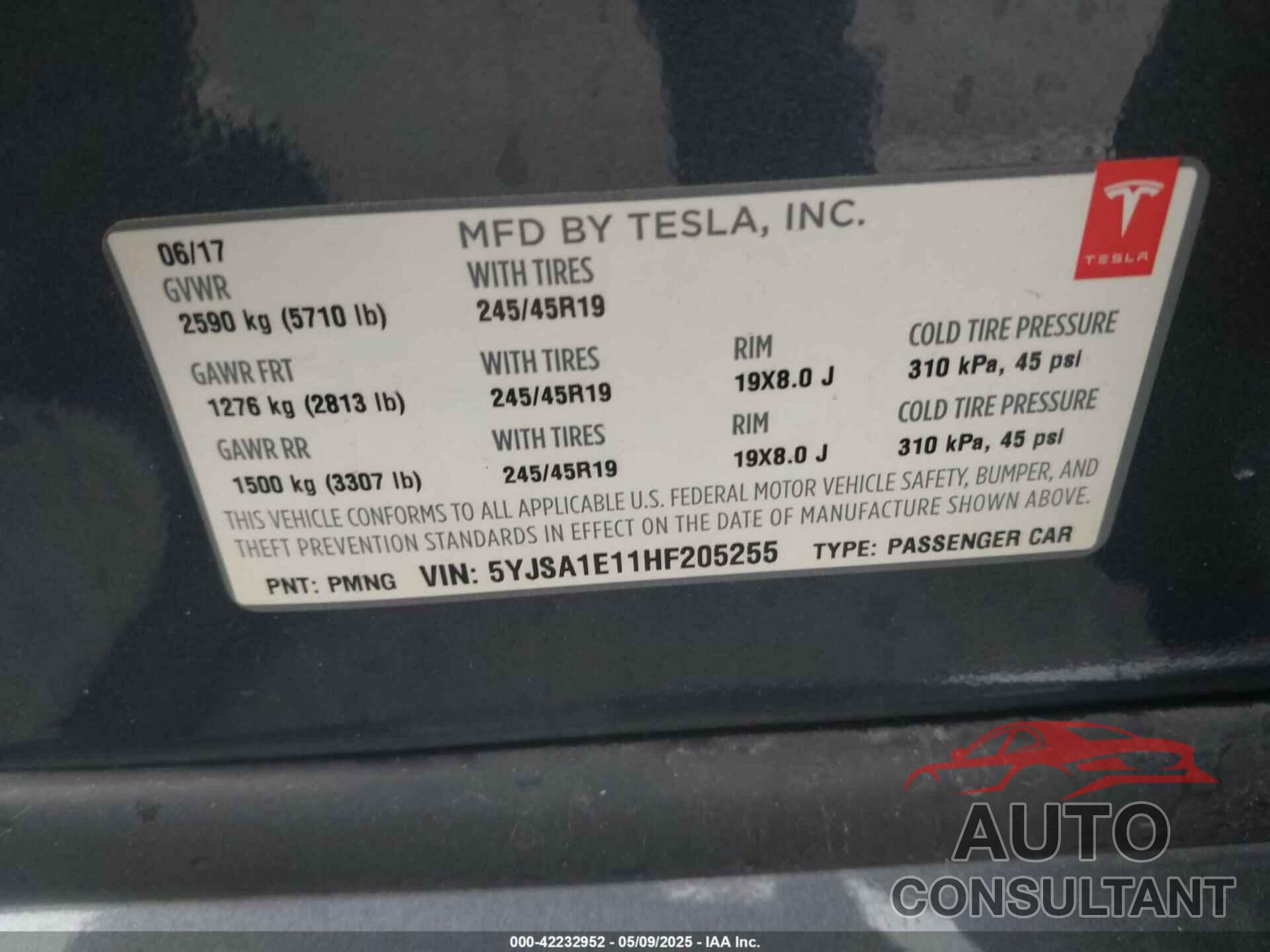TESLA MODEL S 2017 - 5YJSA1E11HF205255