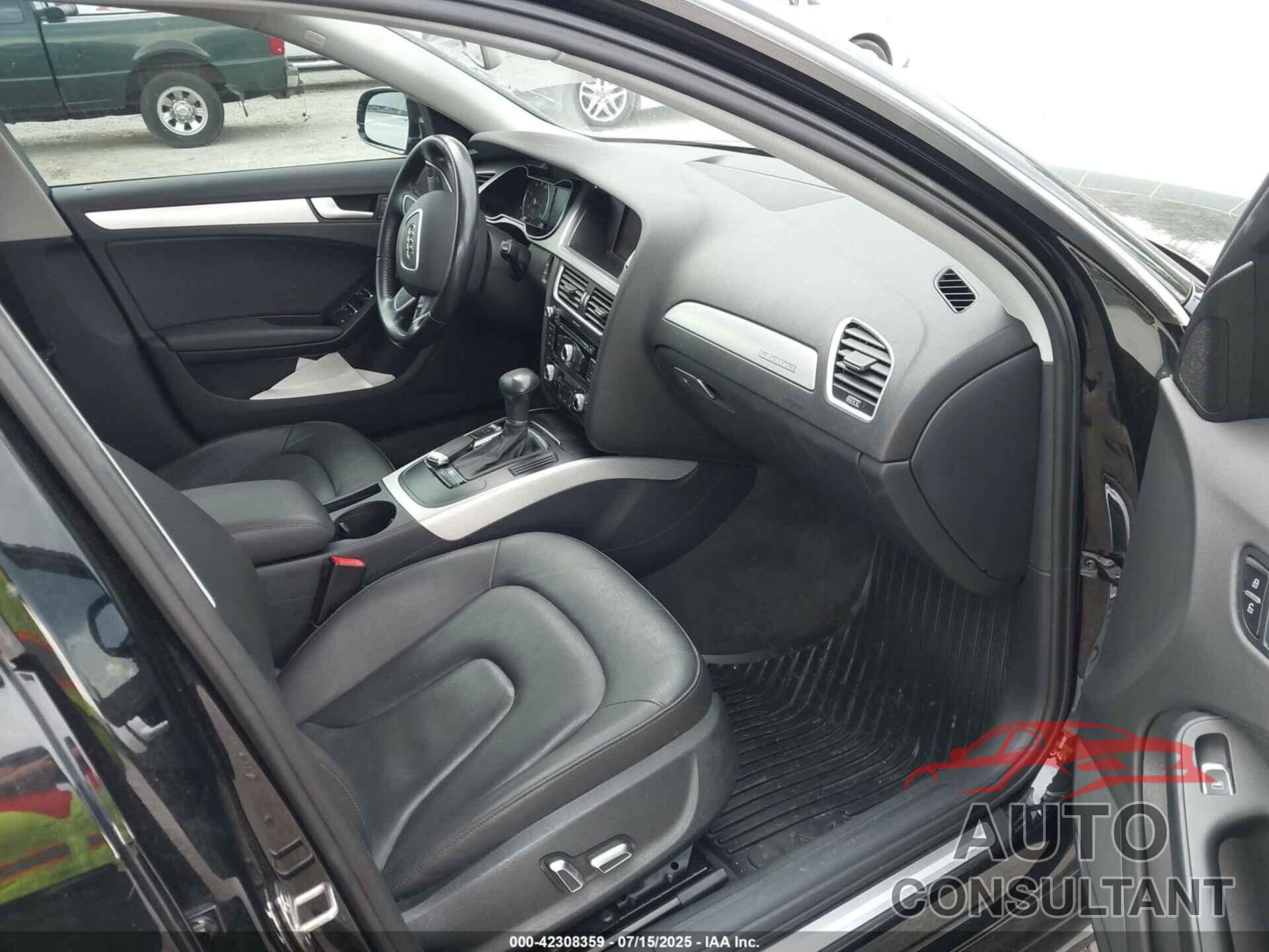AUDI A4 2015 - WAUBFAFL7FN027736