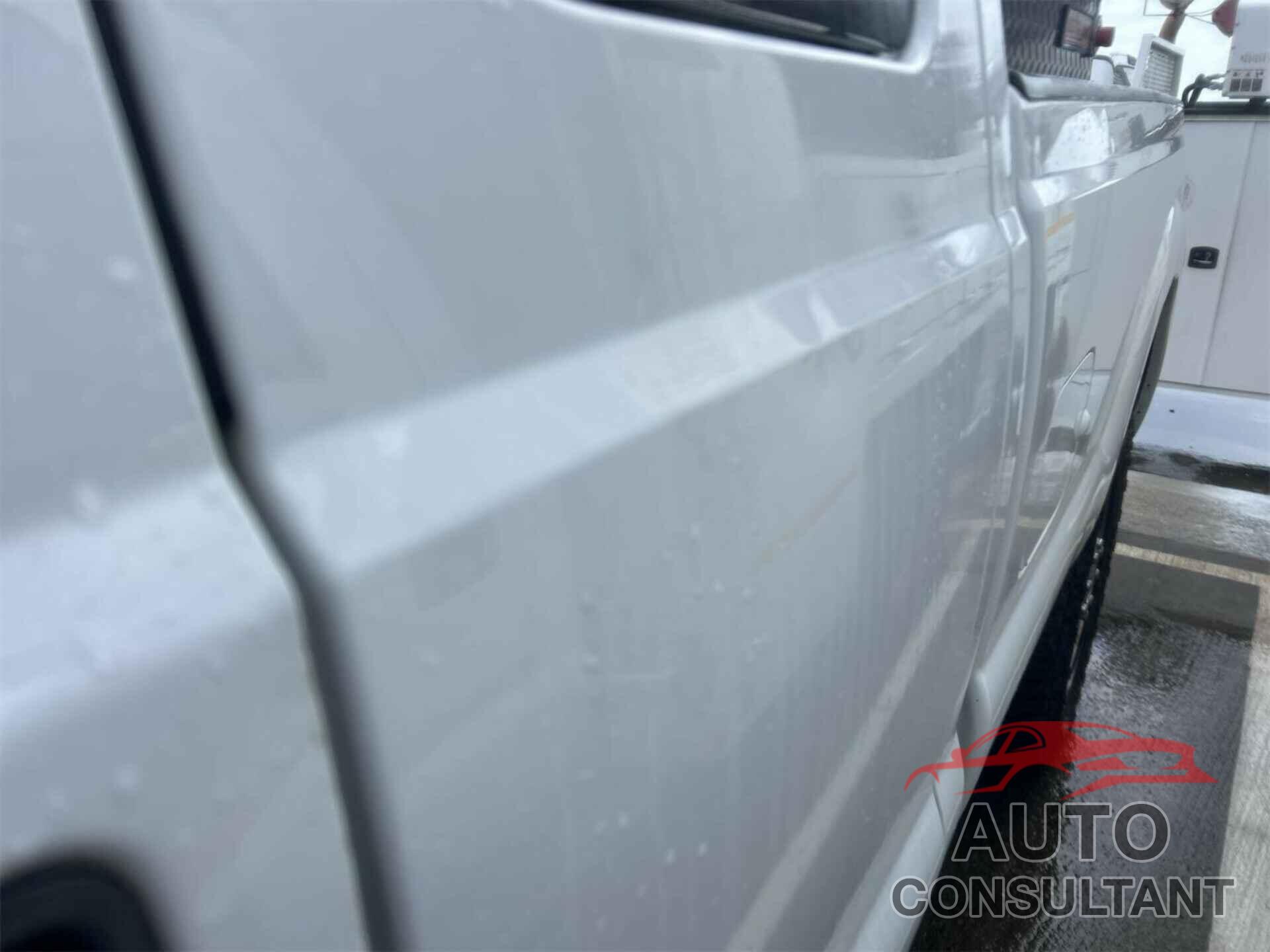 FORD F-350 2015 - 1FT7X3BT9FEB80898