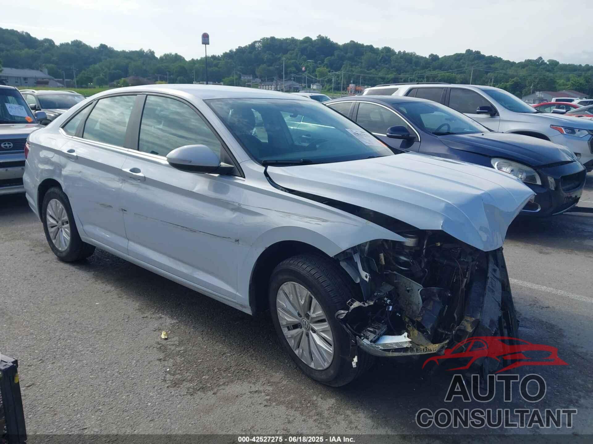 VOLKSWAGEN JETTA 2019 - 3VWC57BU4KM084490