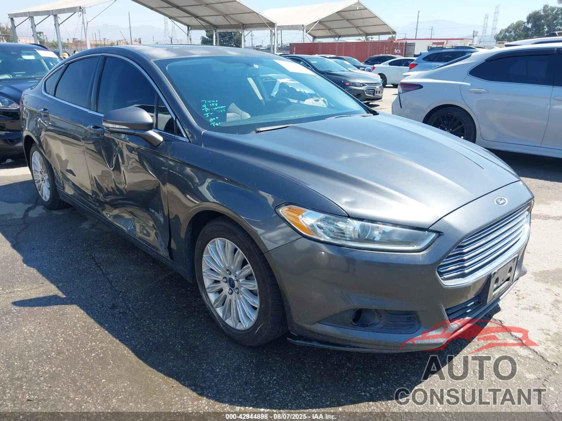 FORD FUSION HYBRID 2015 - 3FA6P0LUXFR183913