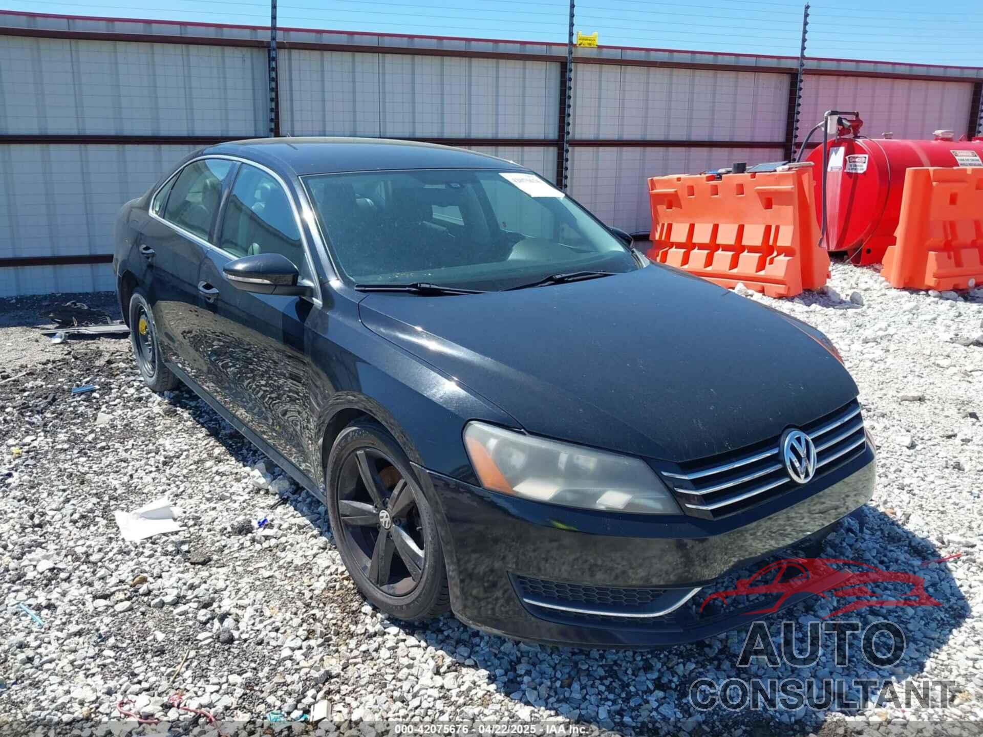VOLKSWAGEN PASSAT 2012 - 1VWBP7A30CC012381