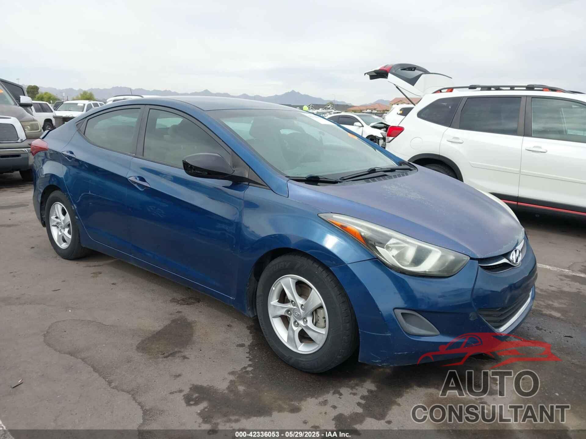 HYUNDAI ELANTRA 2014 - KMHDH4AE8EU163065