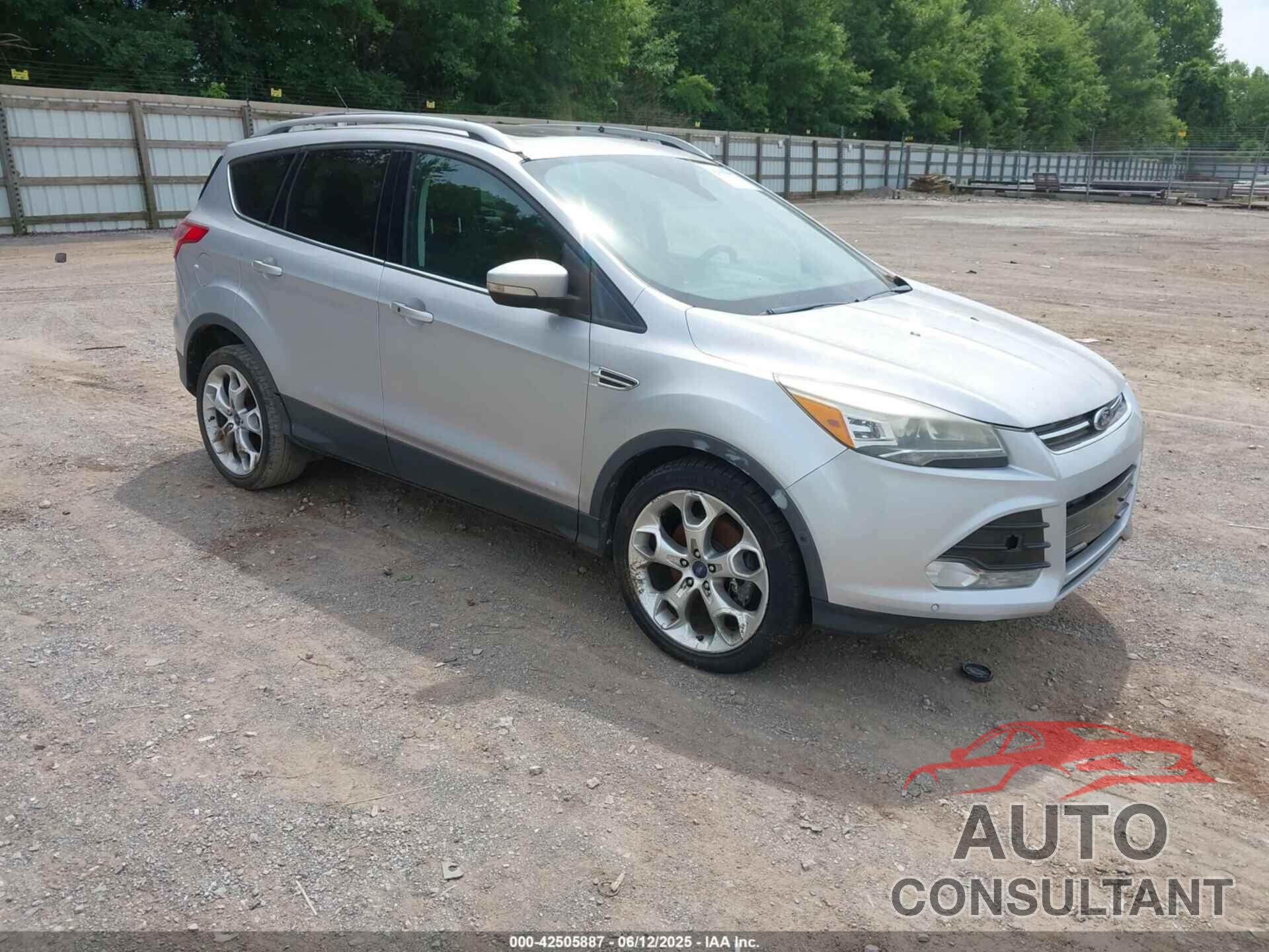 FORD ESCAPE 2013 - 1FMCU0J99DUD48209