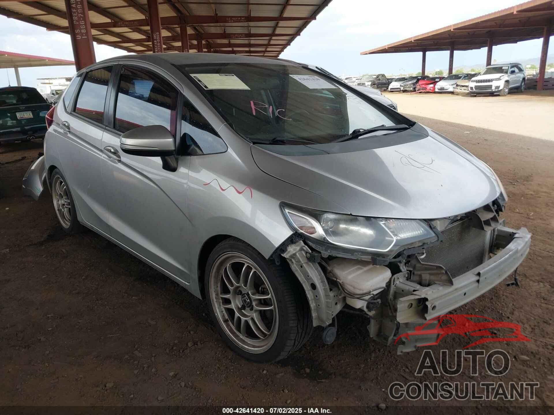 HONDA FIT 2015 - 3HGGK5G52FM764205
