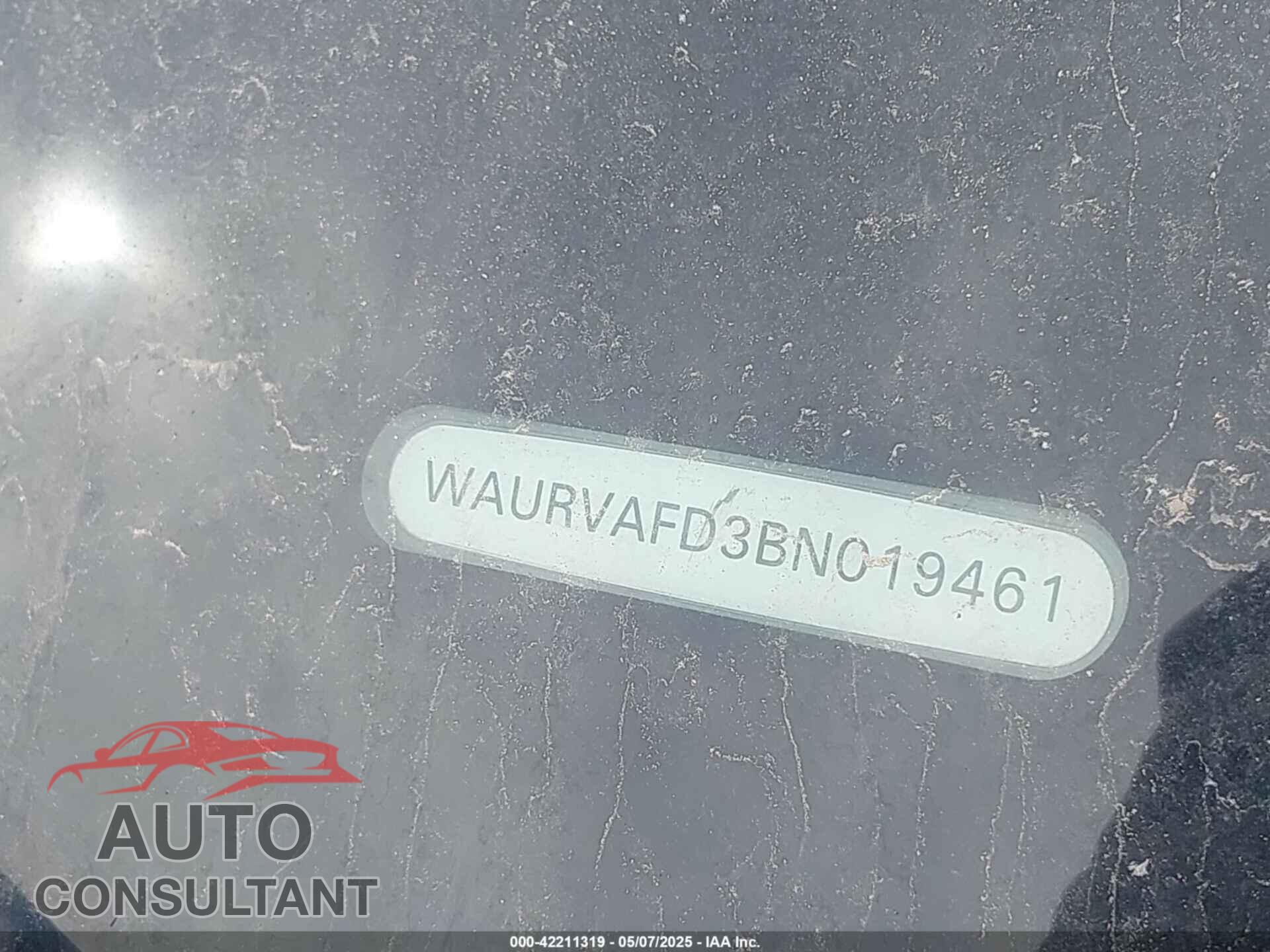 AUDI A8 2011 - WAURVAFD3BN019461
