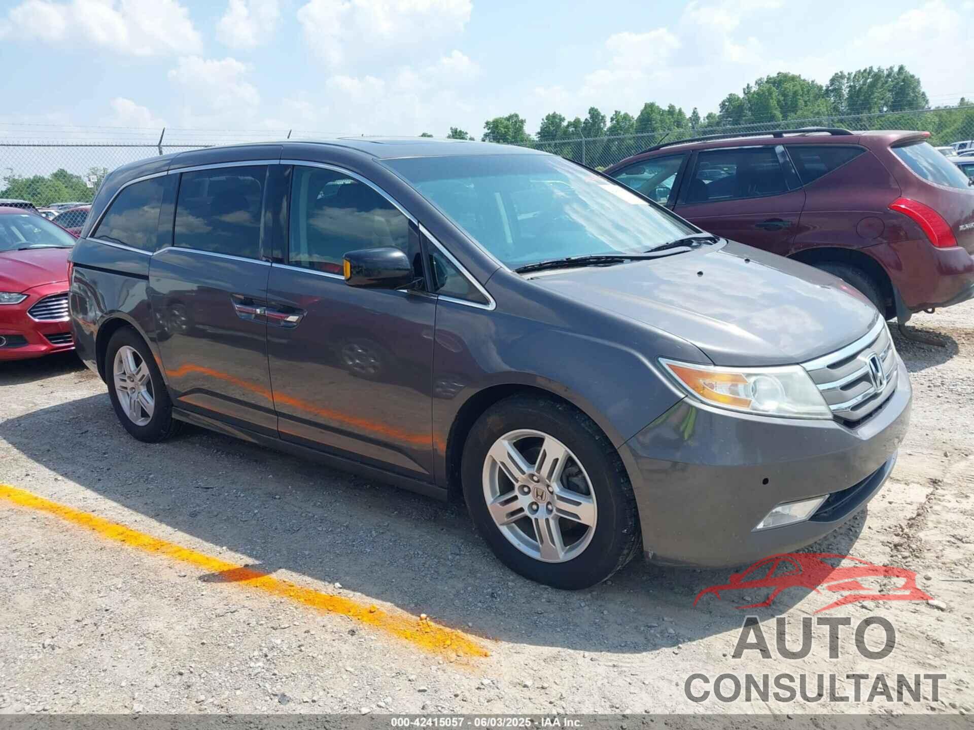 HONDA ODYSSEY 2013 - 5FNRL5H98DB077916