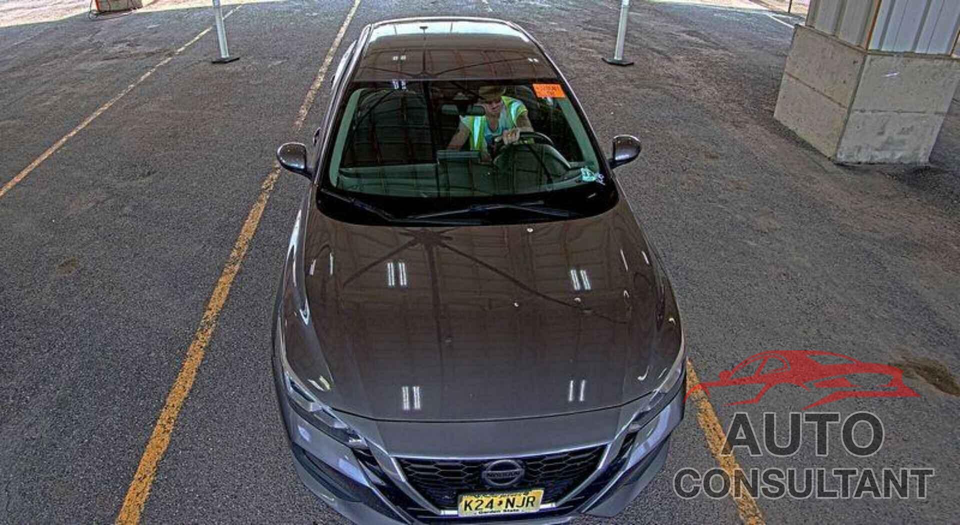 NISSAN SENTRA 2021 - 3N1AB8BV6MY210008