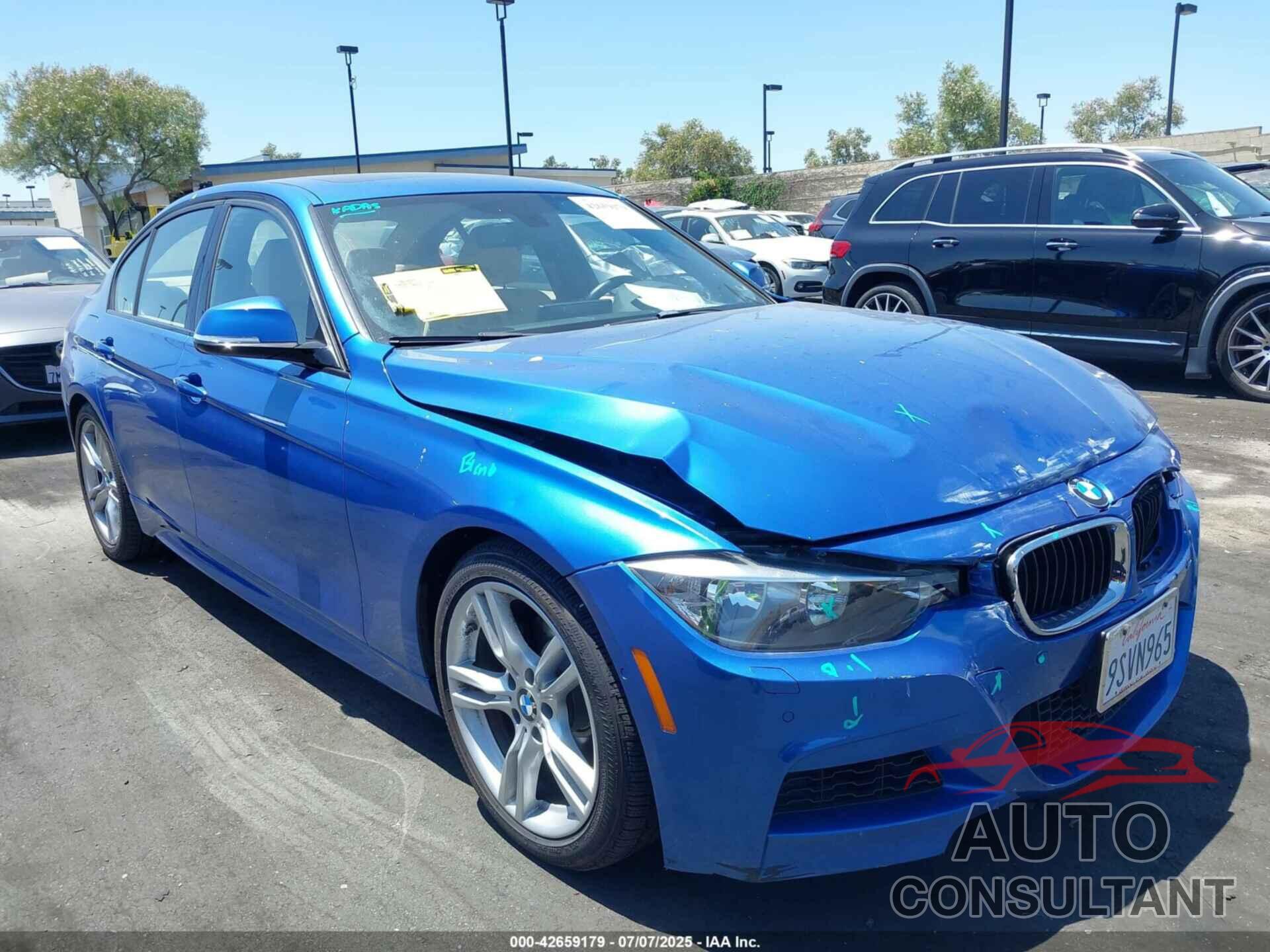 BMW 328I 2013 - WBA3C1C50DF443136