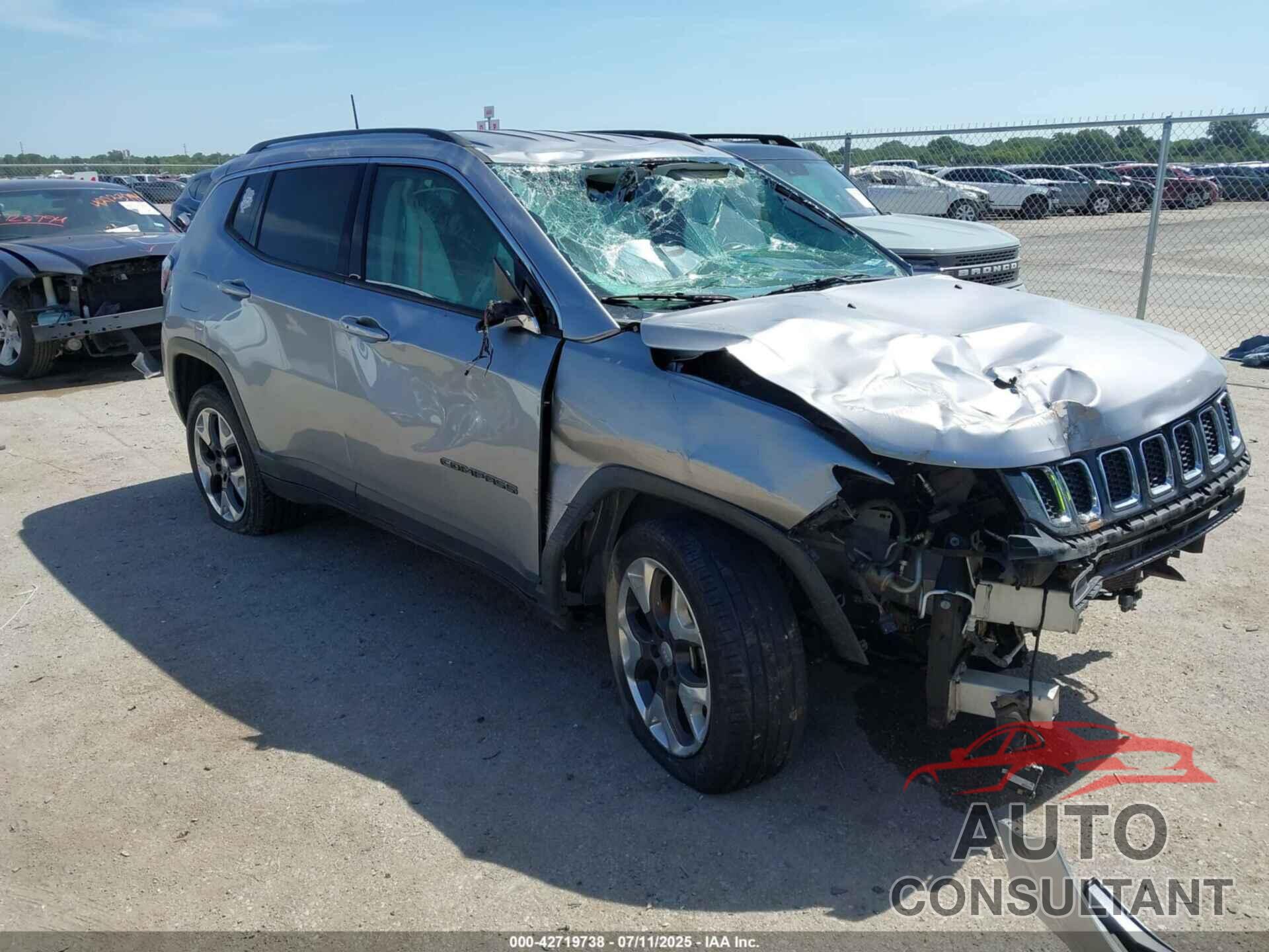 JEEP COMPASS 2018 - 3C4NJDCB5JT362059
