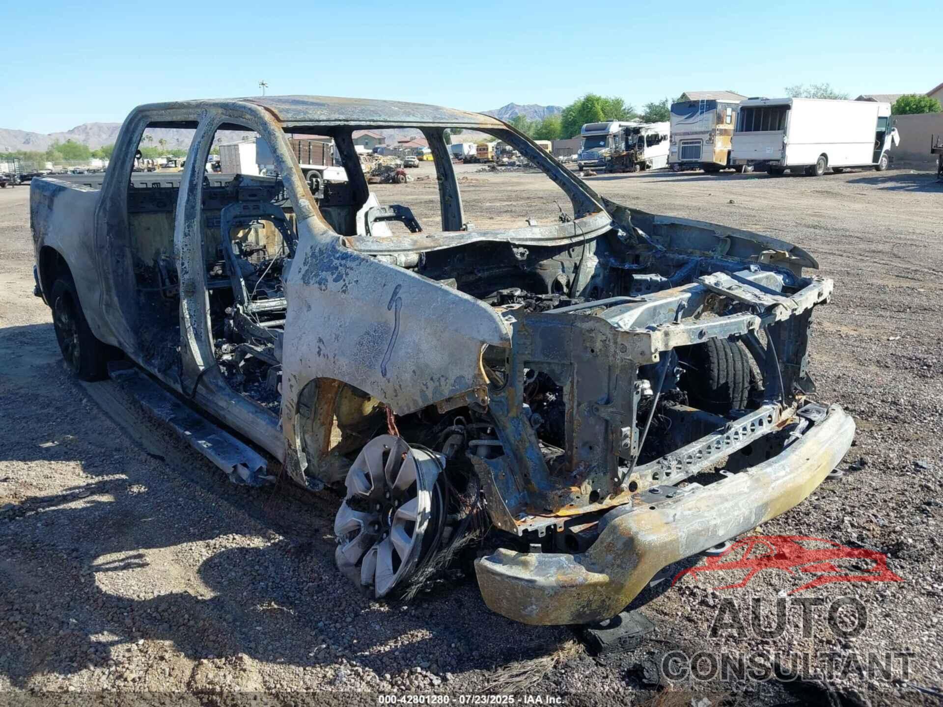 CHEVROLET SILVERADO 1500 2023 - 1GCPDBEK7PZ312055