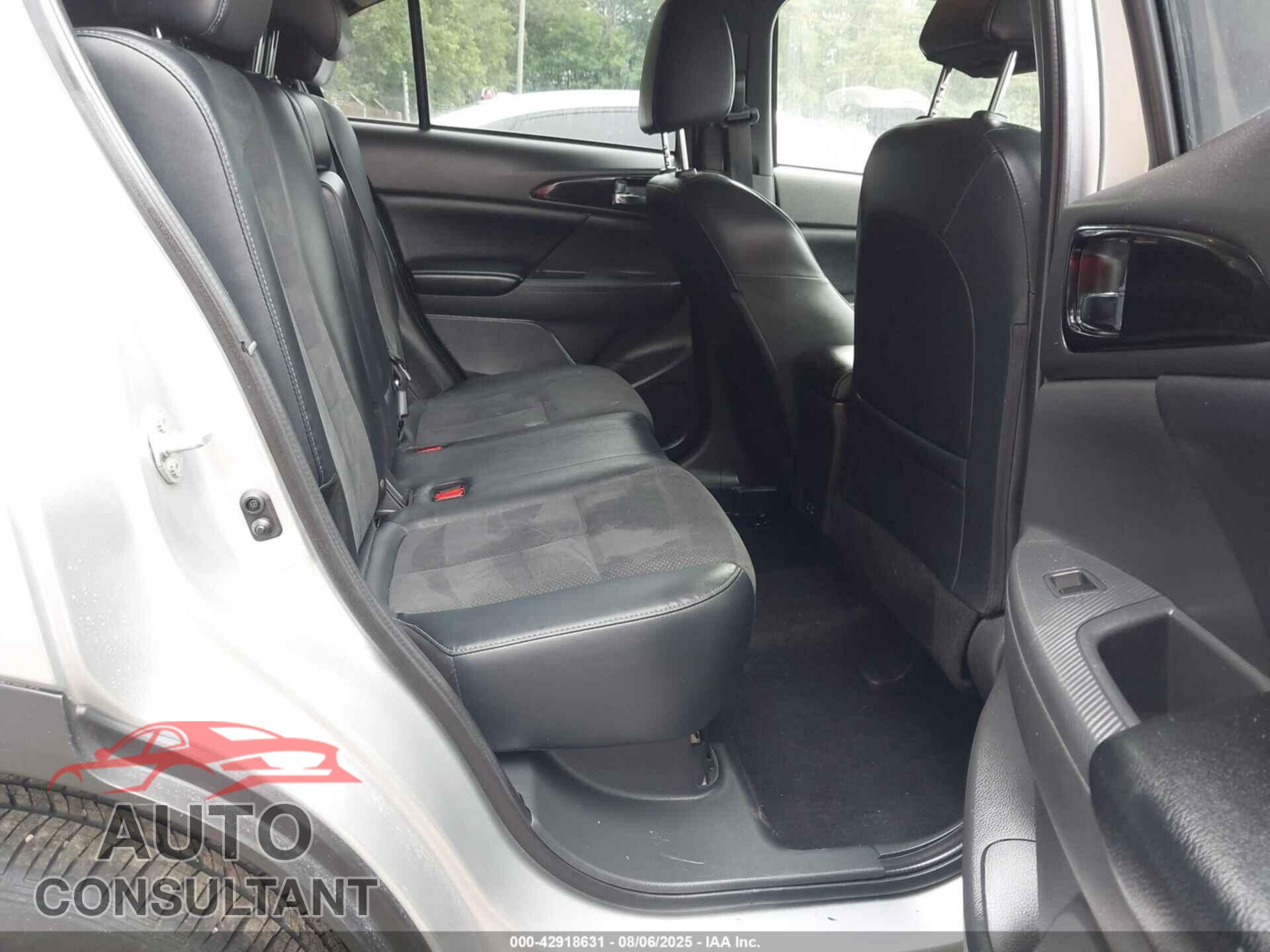 MITSUBISHI ECLIPSE CROSS 2024 - JA4ATWAA0RZ007975