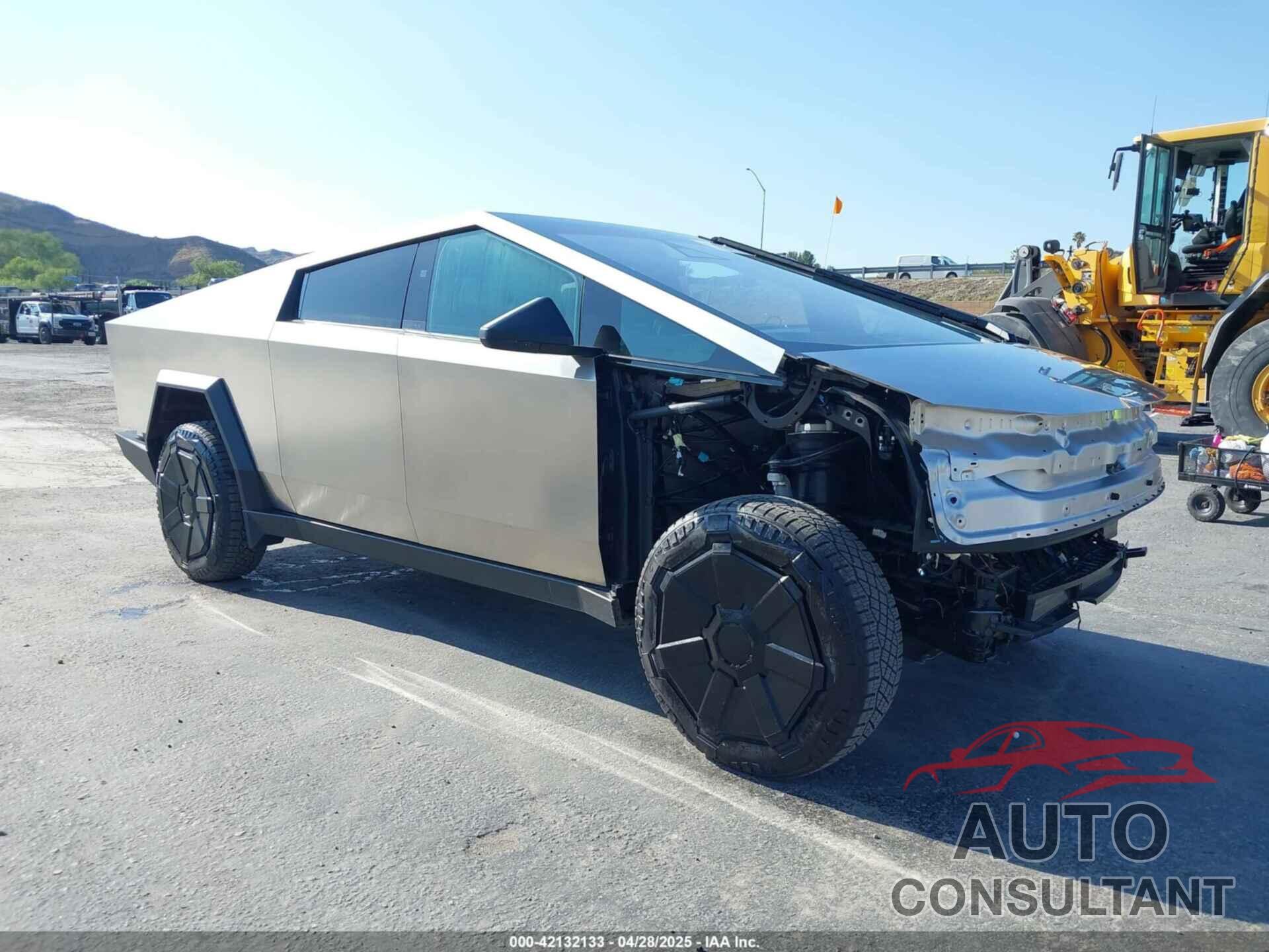 TESLA CYBERTRUCK 2025 - 7G2CEHEE7SA059773
