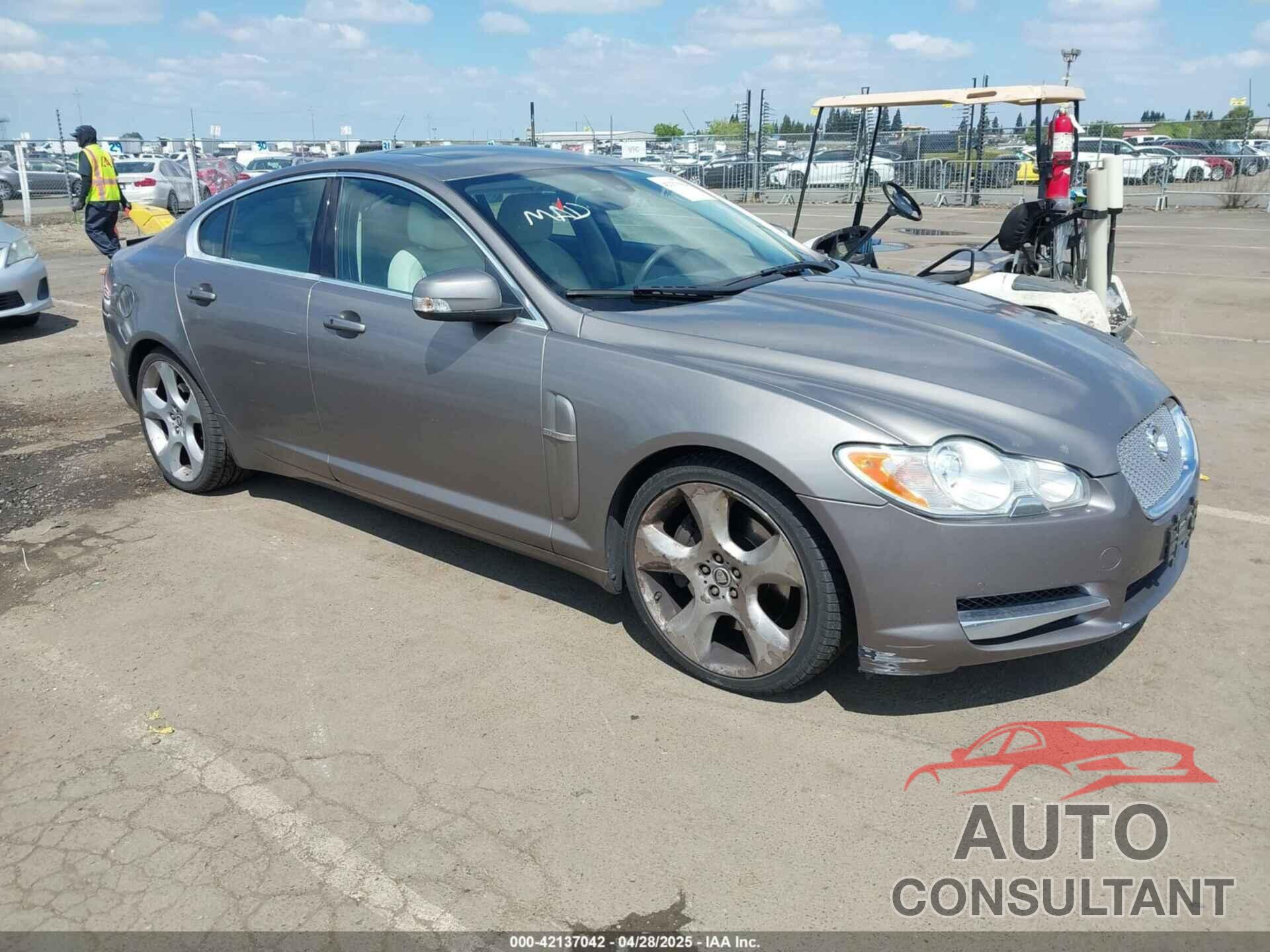 JAGUAR XF 2009 - SAJWA07CX91R26311