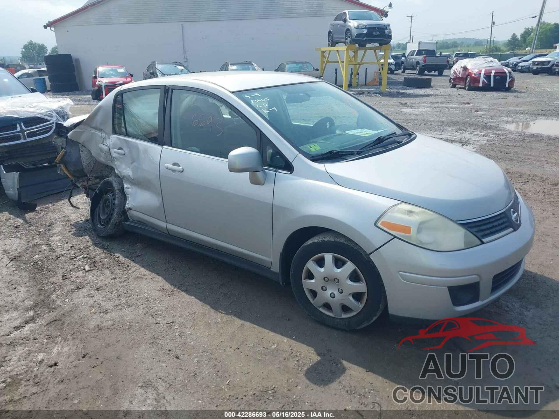 NISSAN VERSA 2009 - 3N1BC11E39L383967