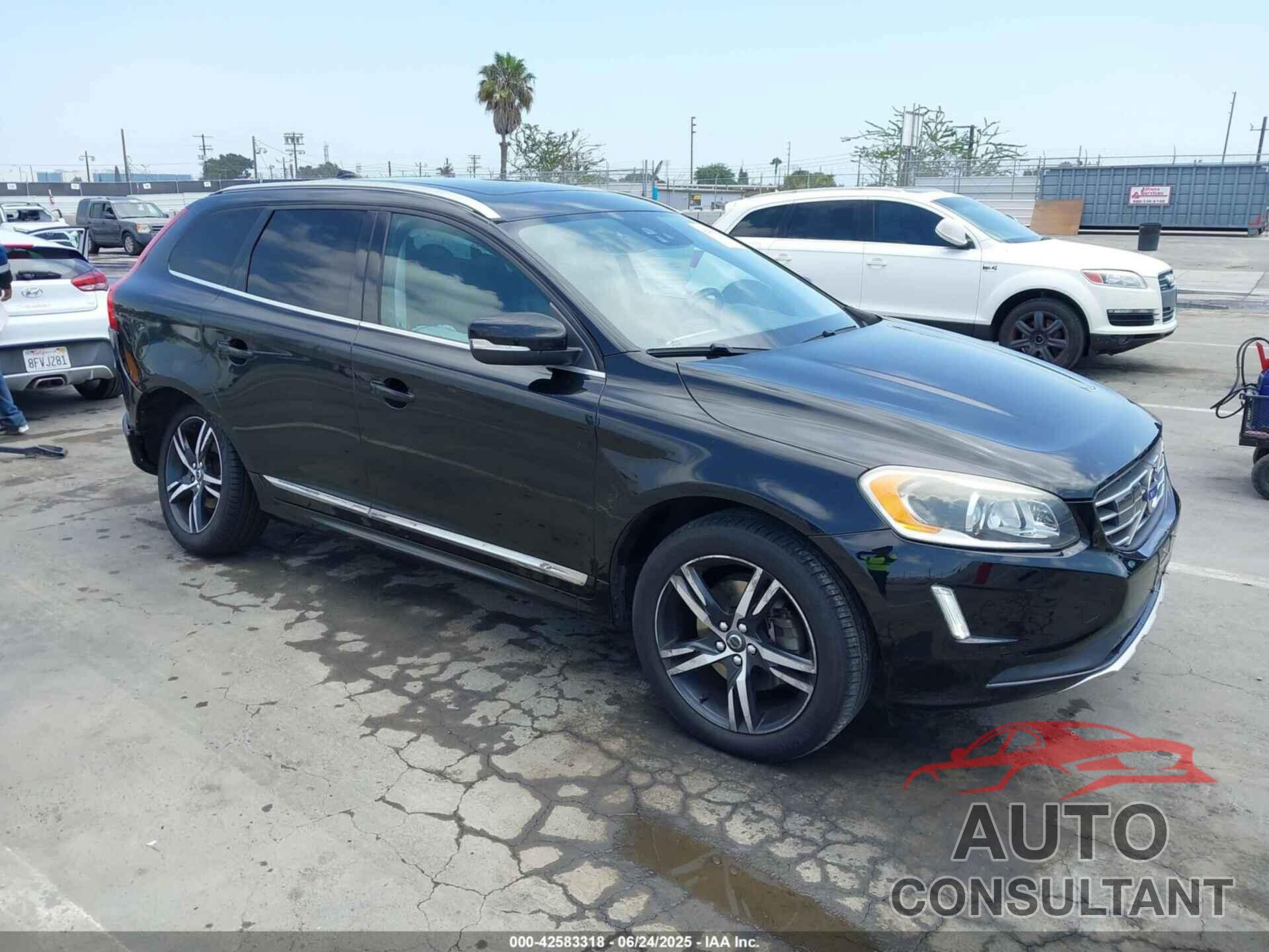 VOLVO XC60 2015 - YV440MDM5F2720491