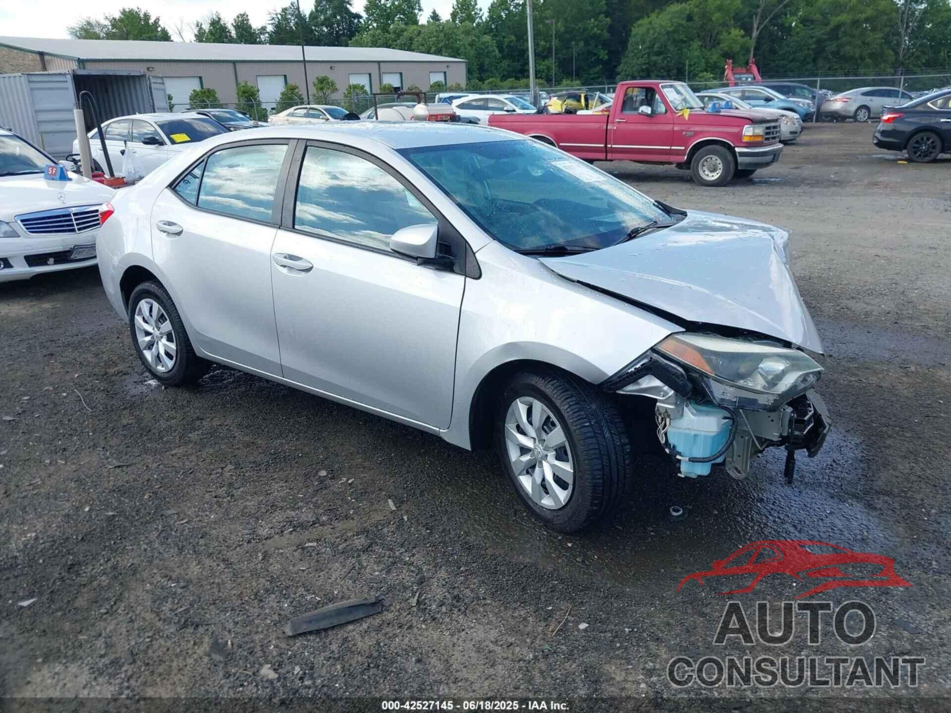 TOYOTA COROLLA 2015 - 5YFBURHE7FP360950