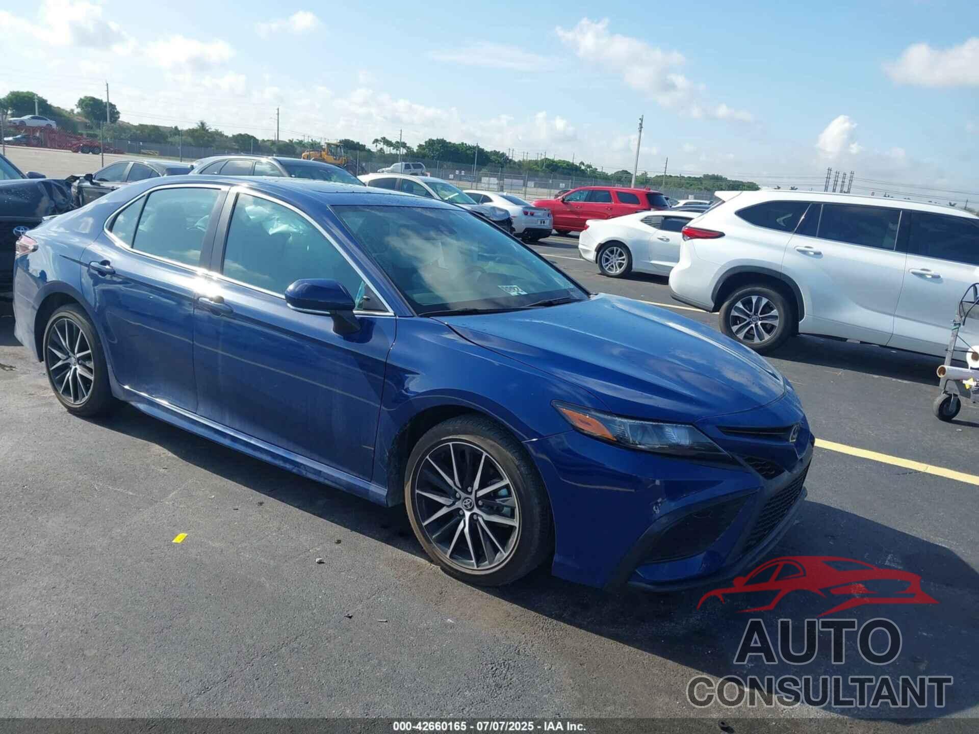 TOYOTA CAMRY 2024 - 4T1T11AK5RU218579