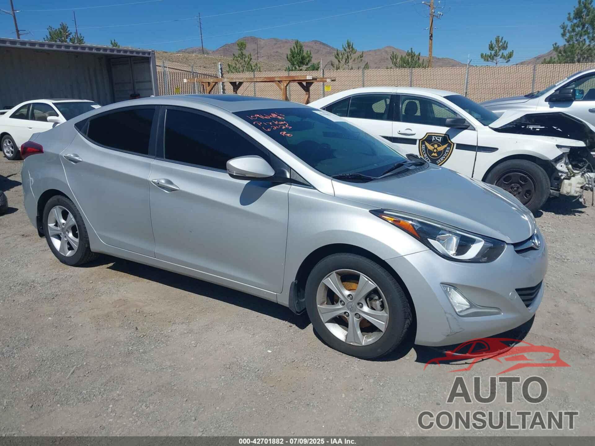 HYUNDAI ELANTRA 2016 - KMHDH4AE7GU490673