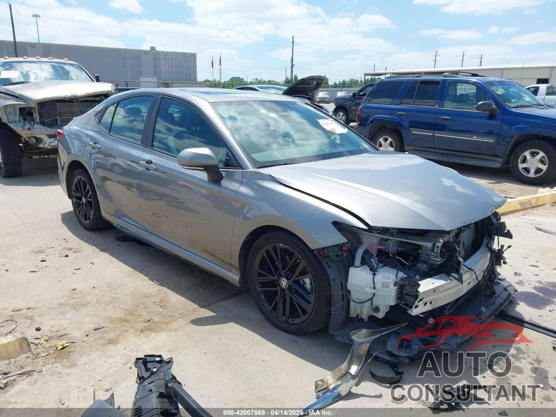 TOYOTA CAMRY 2025 - 4T1DAACK1SU539431