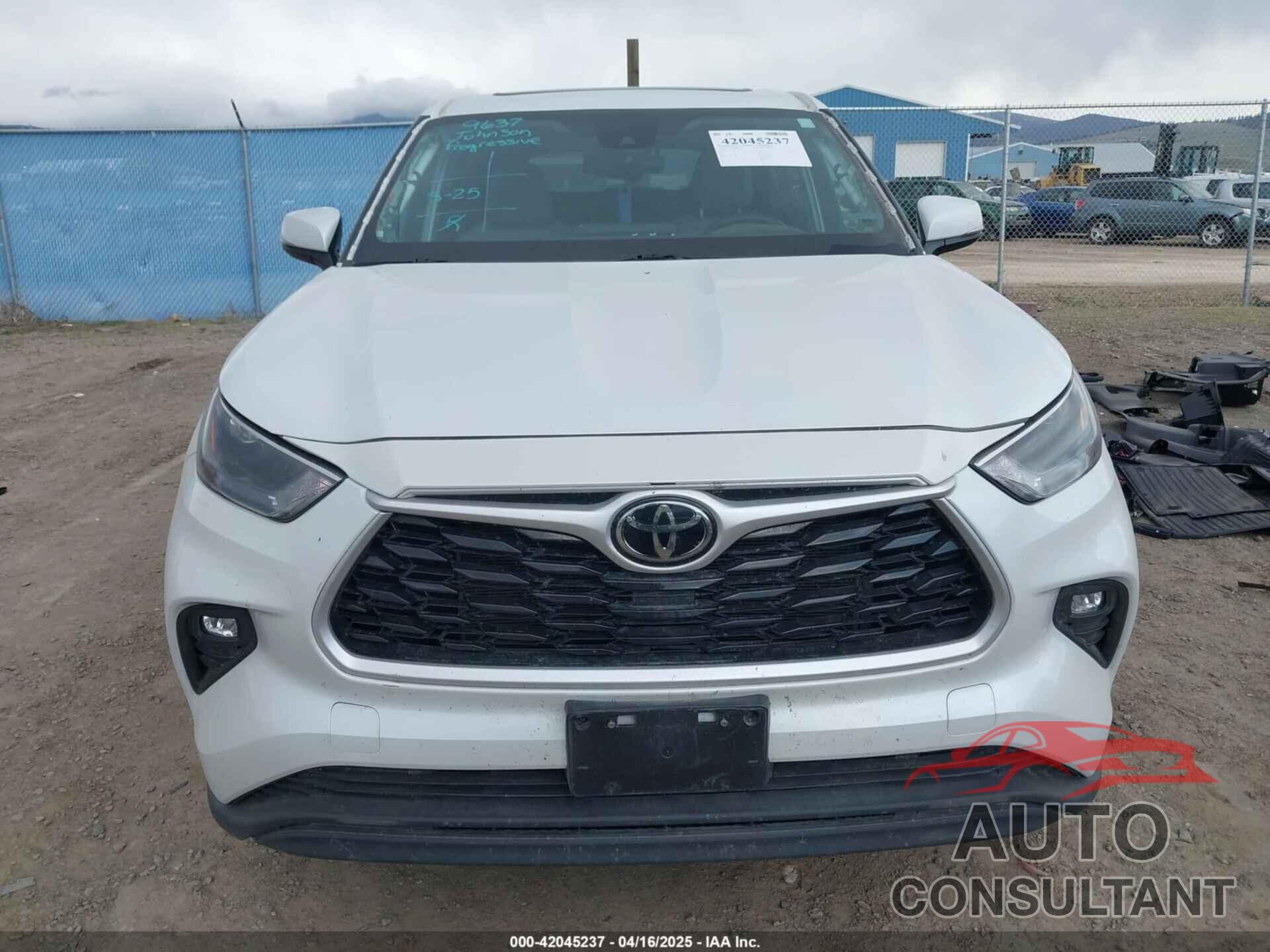 TOYOTA HIGHLANDER 2022 - 5TDGZRBHXNS234405