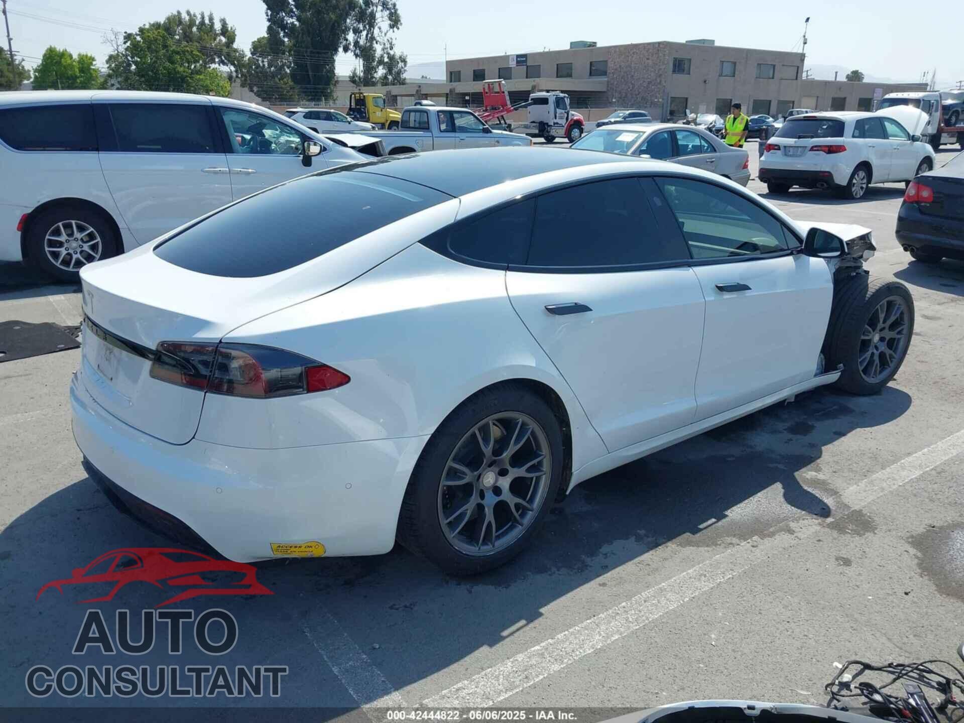 TESLA MODEL S 2022 - 5YJSA1E59NF463098