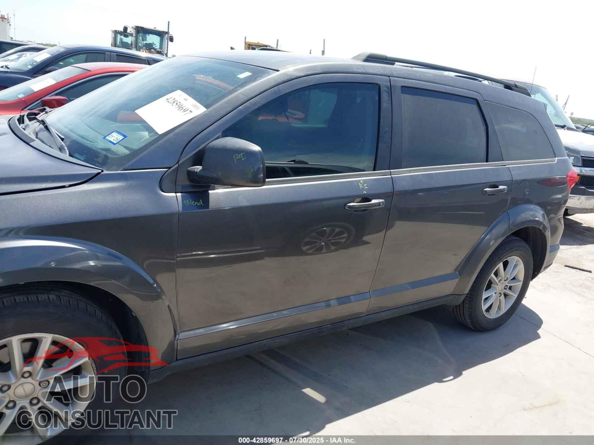 DODGE JOURNEY 2015 - 3C4PDCBB4FT700554