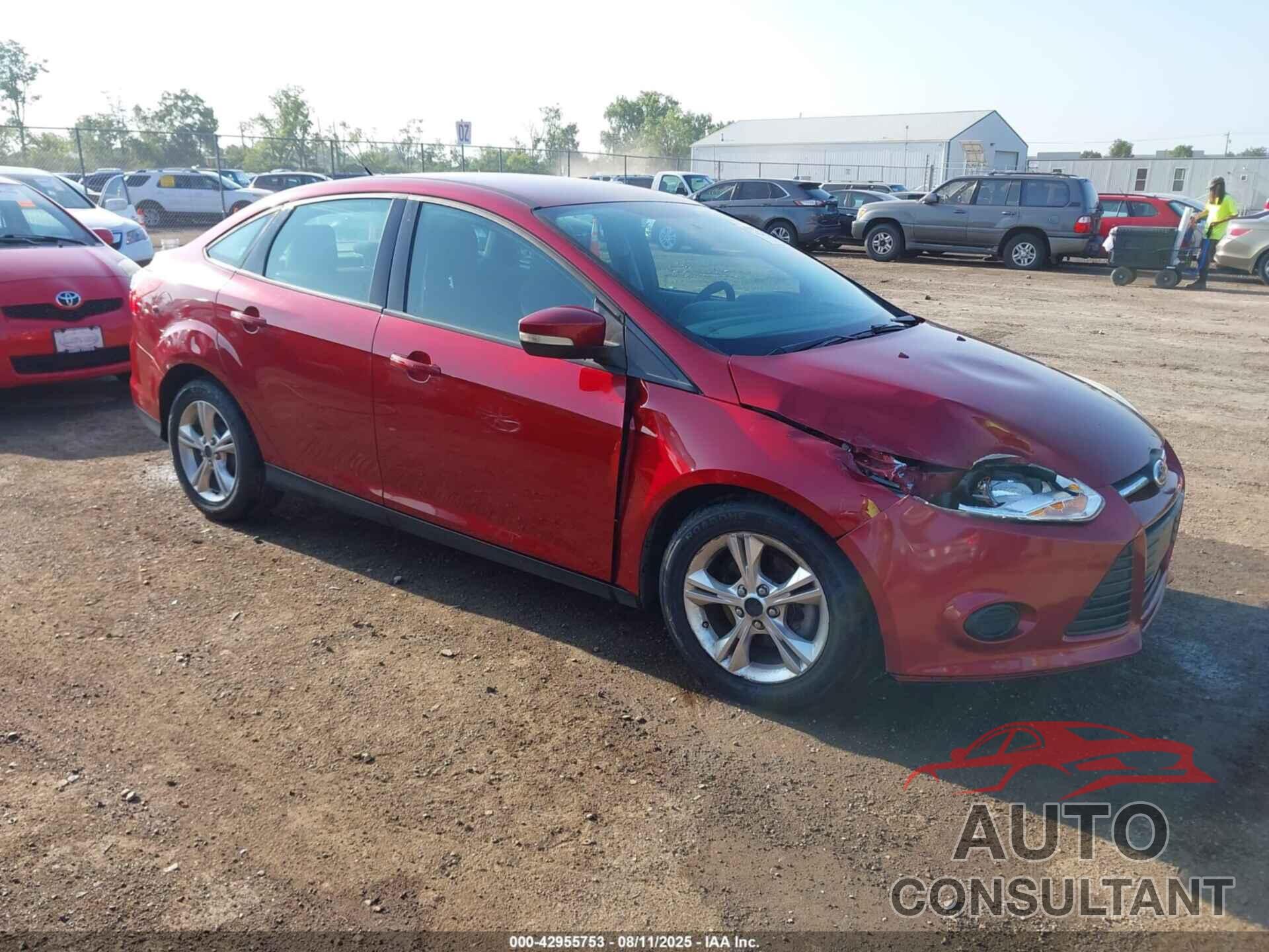 FORD FOCUS 2013 - 1FADP3F28DL282051
