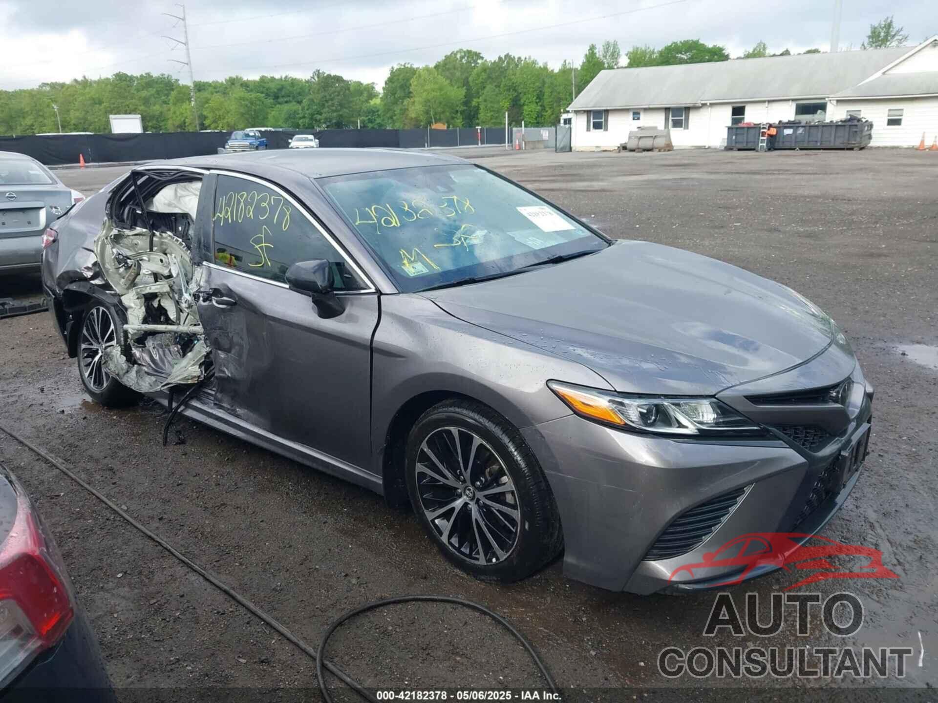 TOYOTA CAMRY 2020 - 4T1G11AK5LU395447
