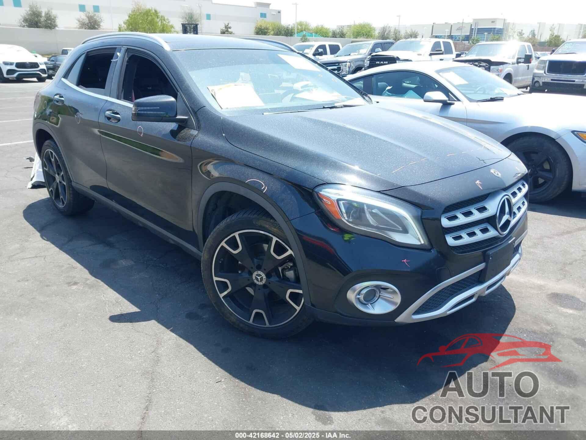 MERCEDES-BENZ GLA 250 2019 - WDCTG4EB5KU012256