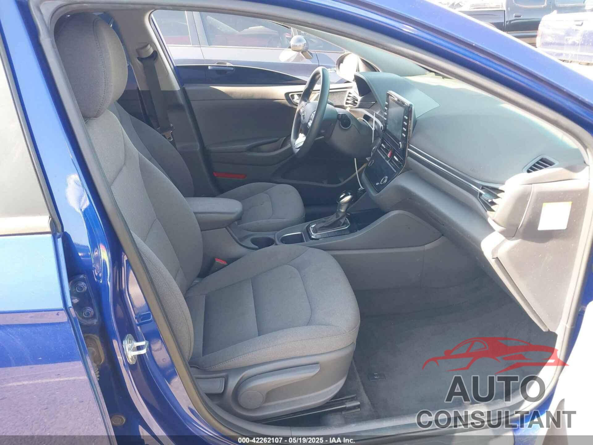 HYUNDAI IONIQ HYBRID 2020 - KMHC65LC5LU226171