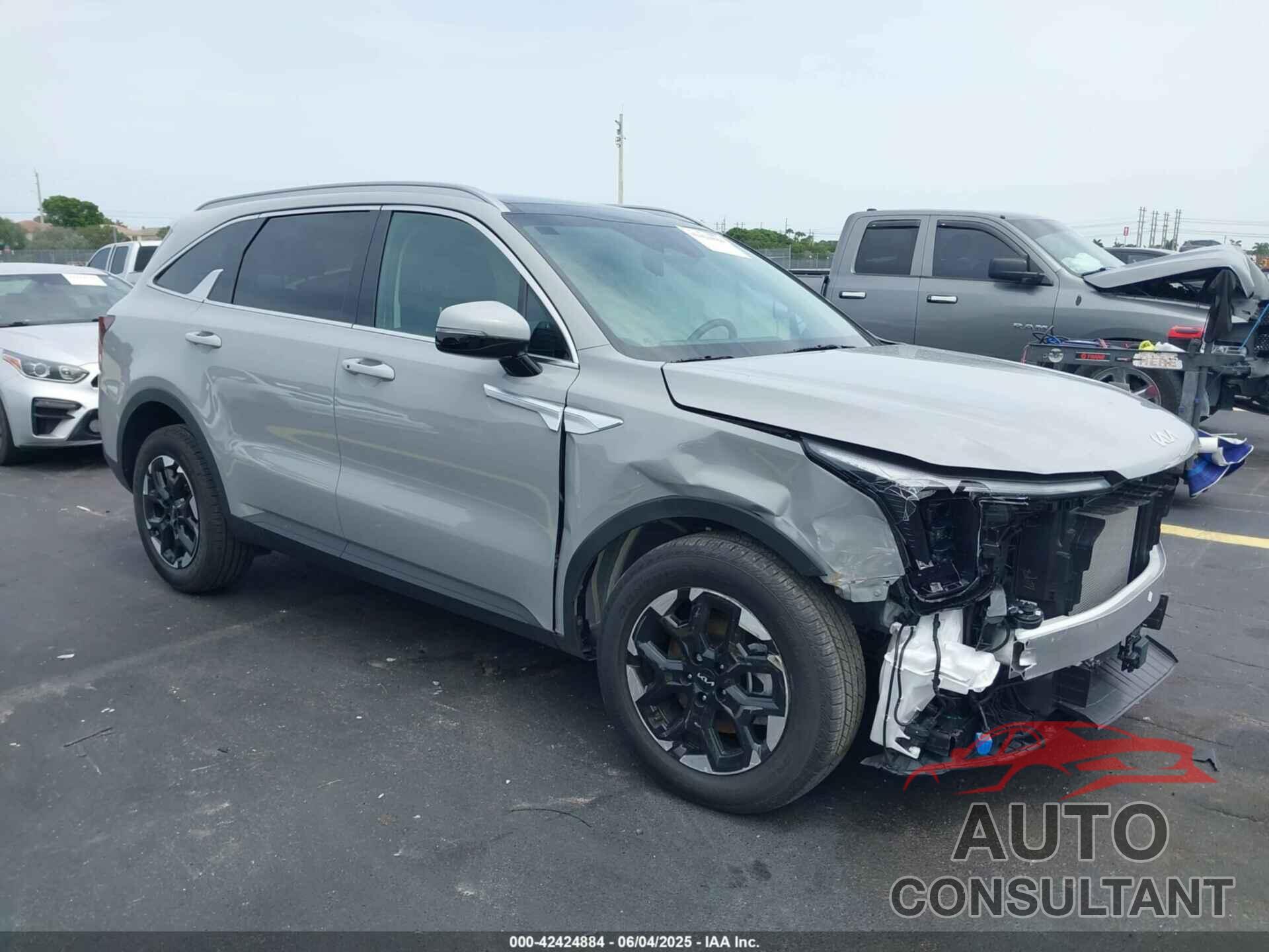 KIA SORENTO 2025 - 5XYRL4JC0SG371185