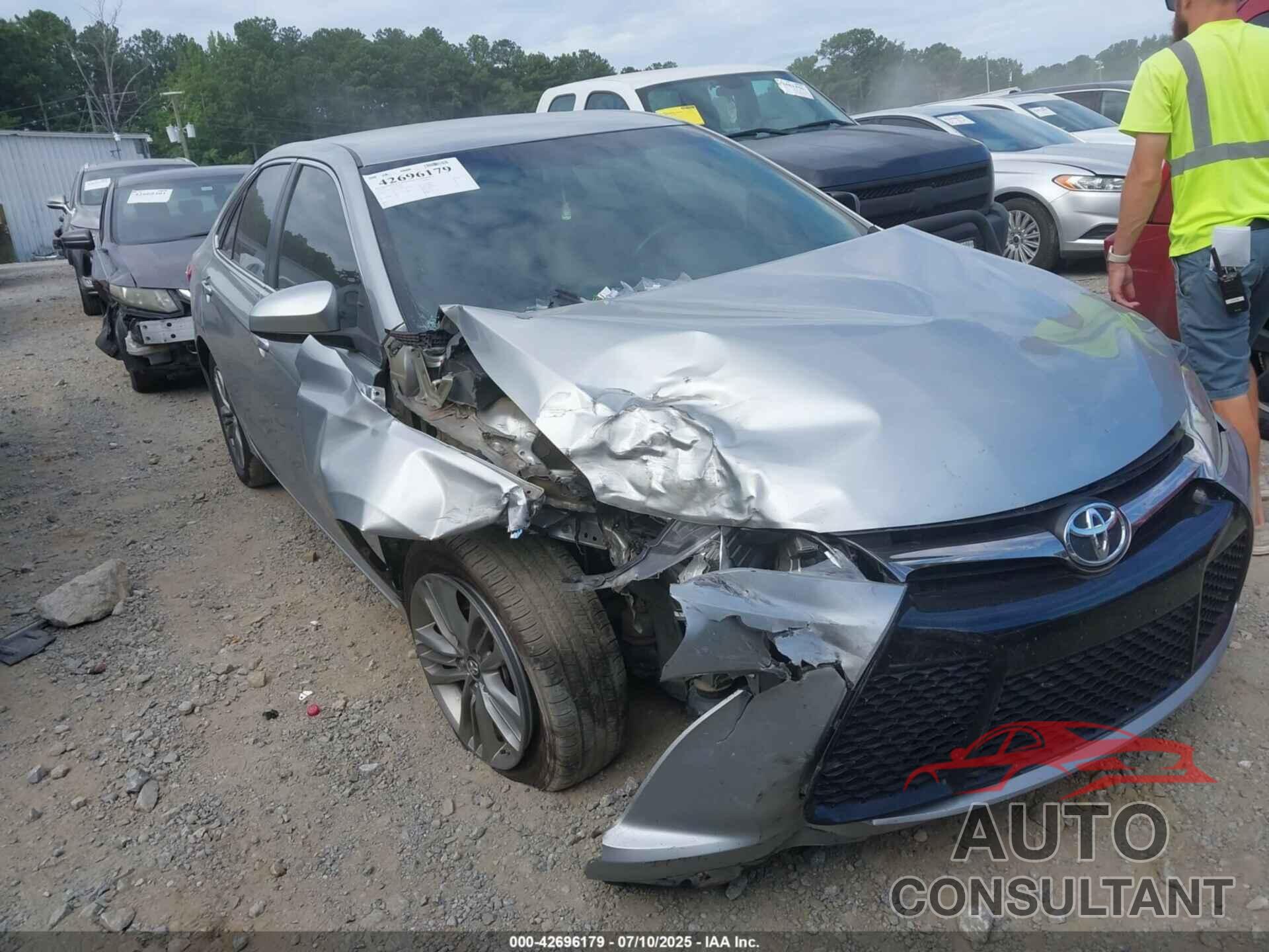 TOYOTA CAMRY 2017 - 4T1BF1FK2HU378598