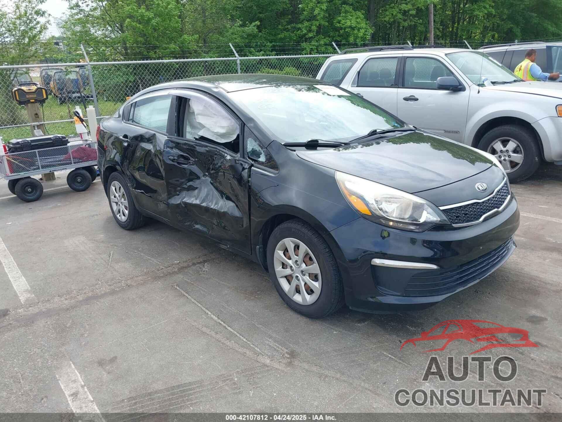 KIA RIO 2016 - KNADN4A38G6681533