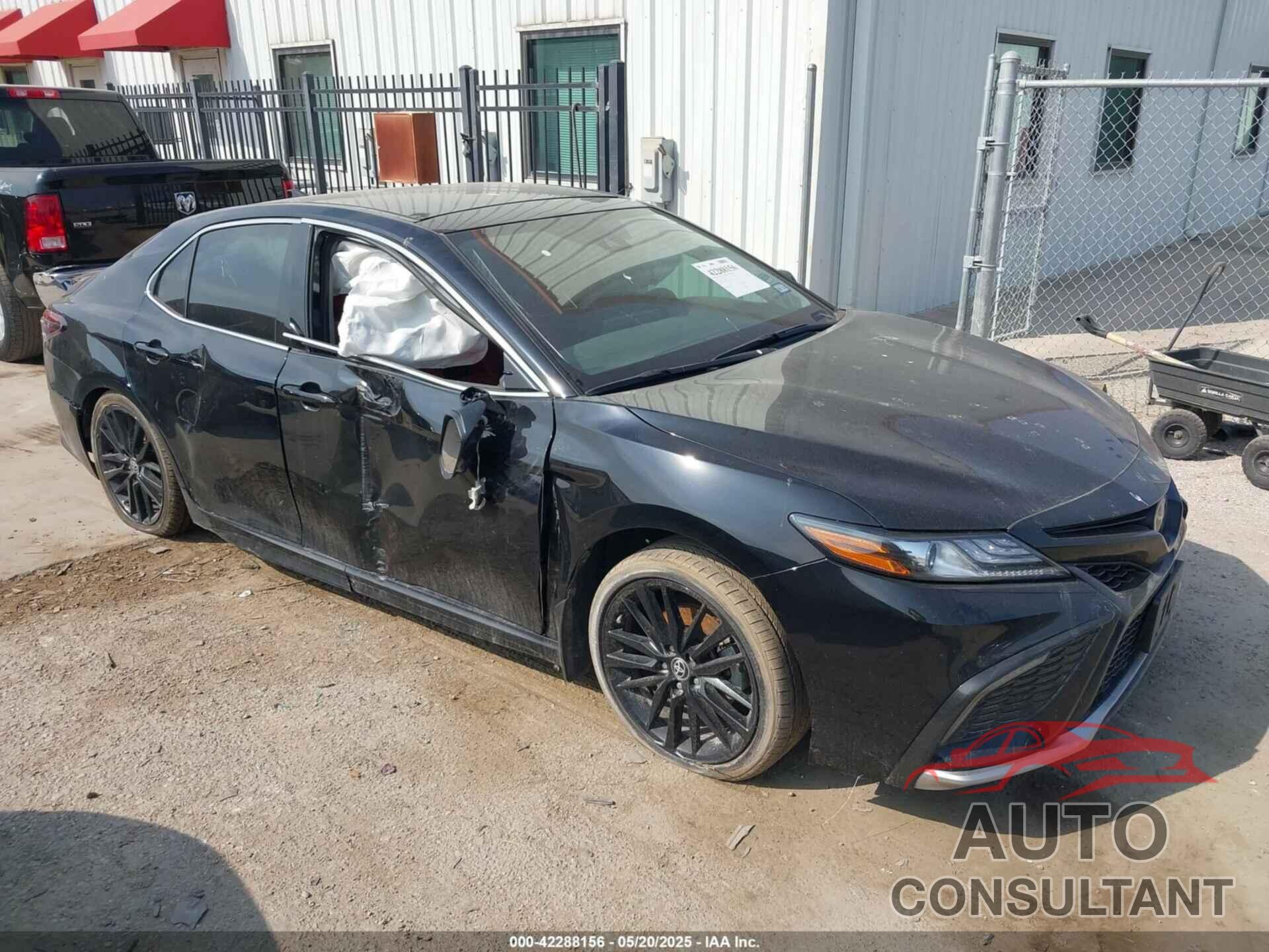 TOYOTA CAMRY 2022 - 4T1K61AK7NU707301