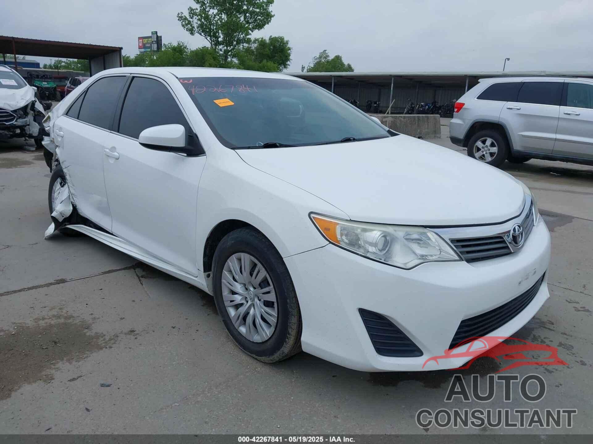 TOYOTA CAMRY 2014 - 4T4BF1FK5ER347251