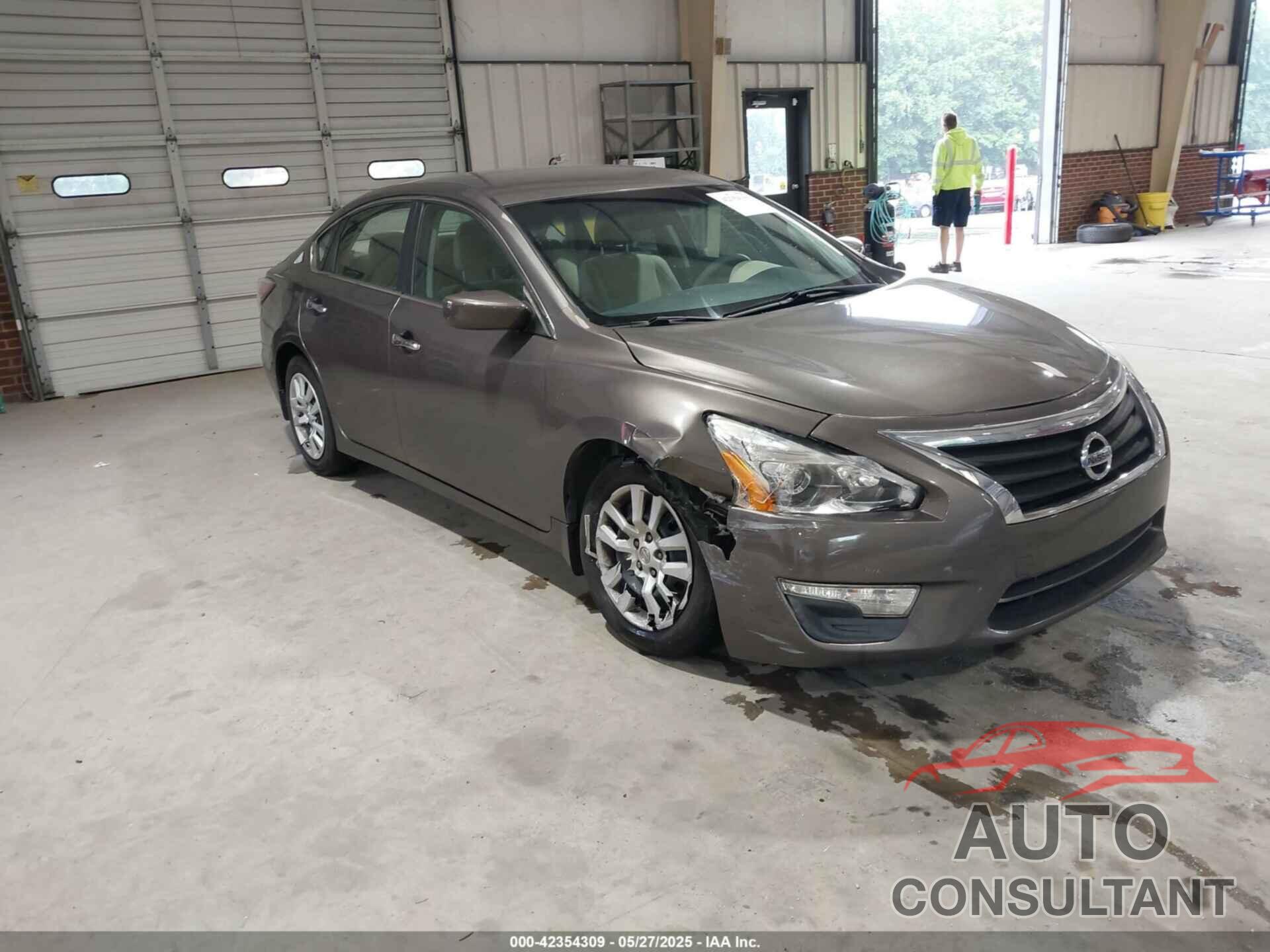 NISSAN ALTIMA 2015 - 1N4AL3AP0FC581165