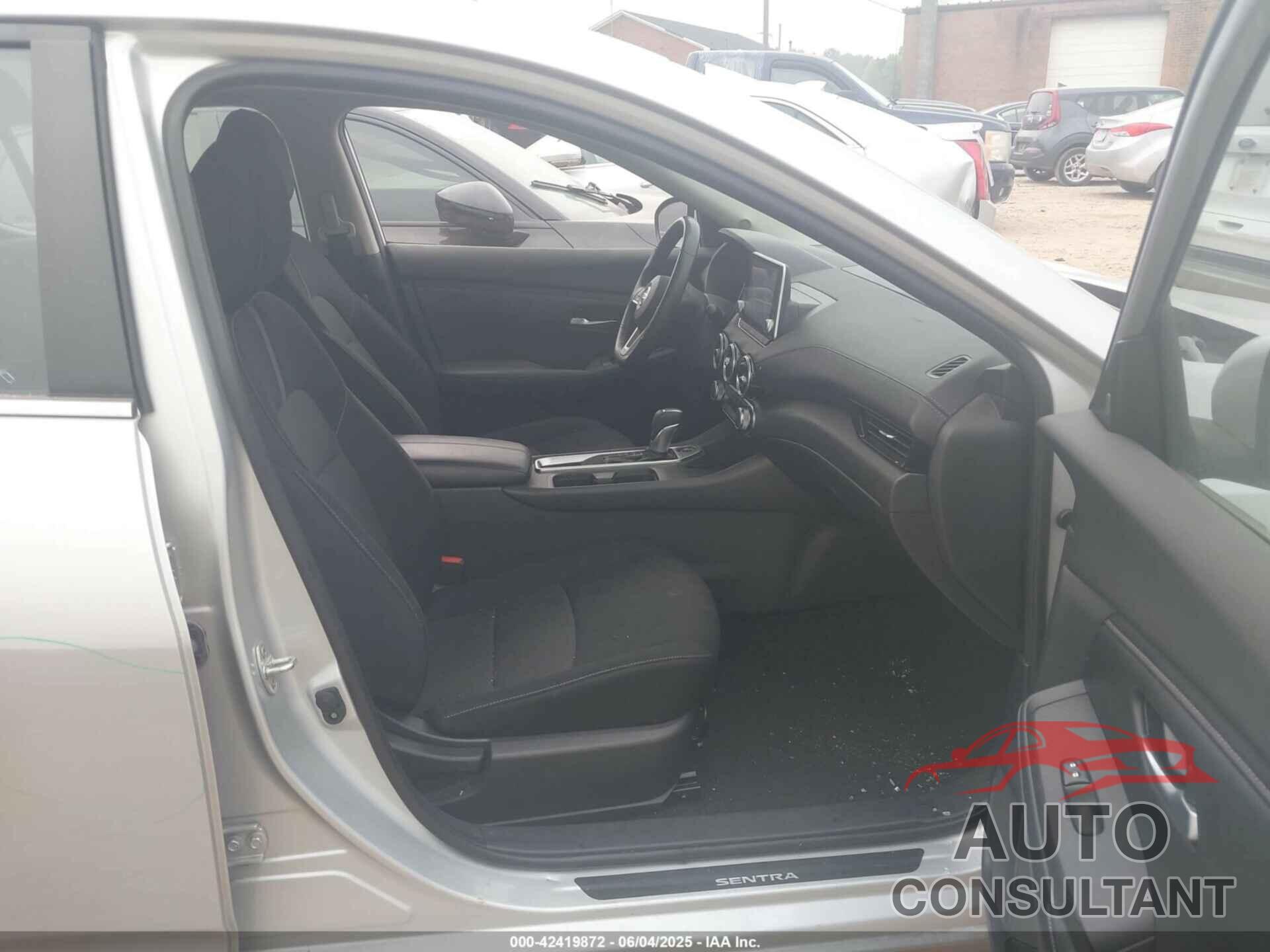 NISSAN SENTRA 2022 - 3N1AB8CV4NY206684