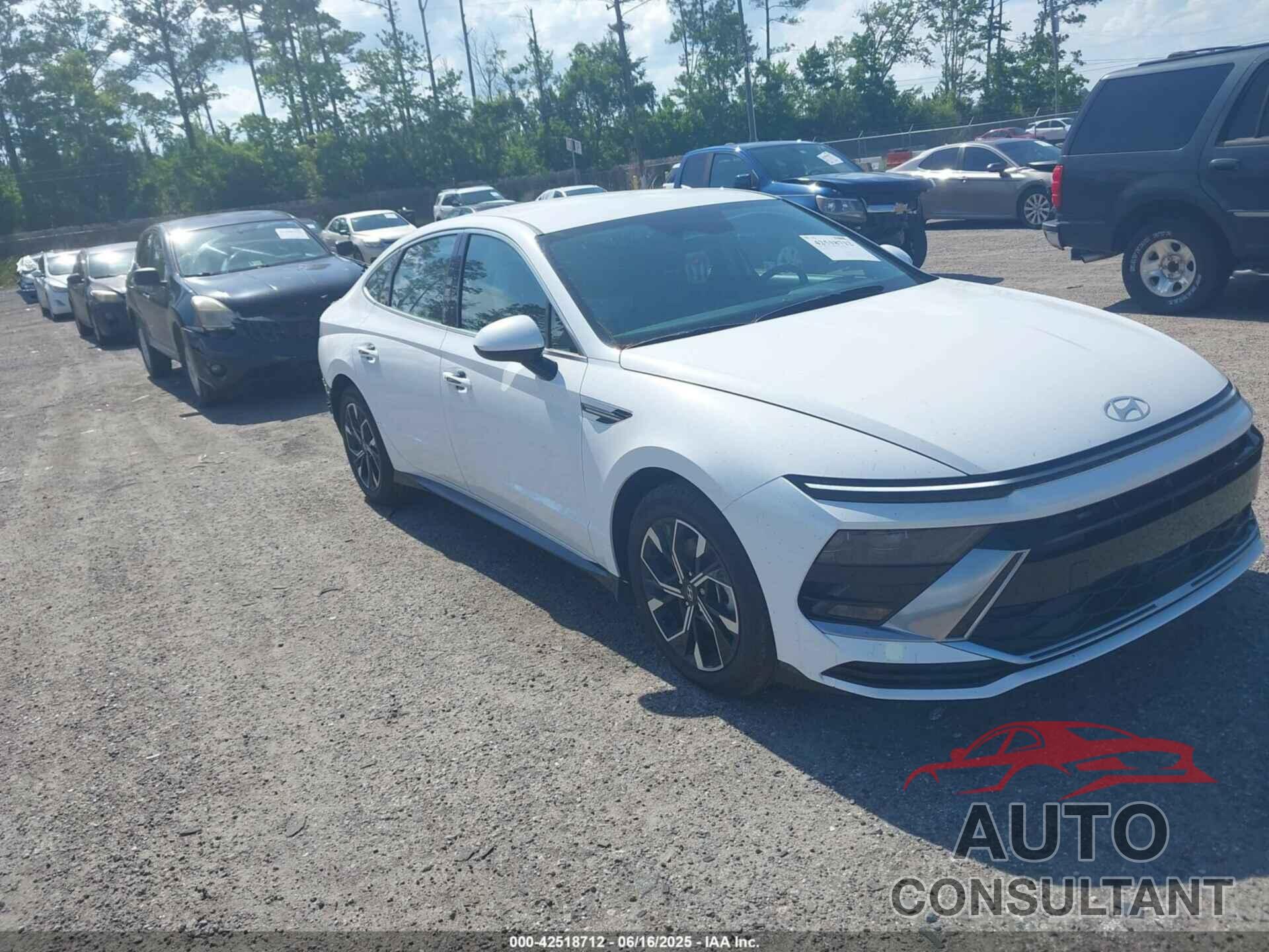 HYUNDAI SONATA 2024 - KMHL64JAXRA387038