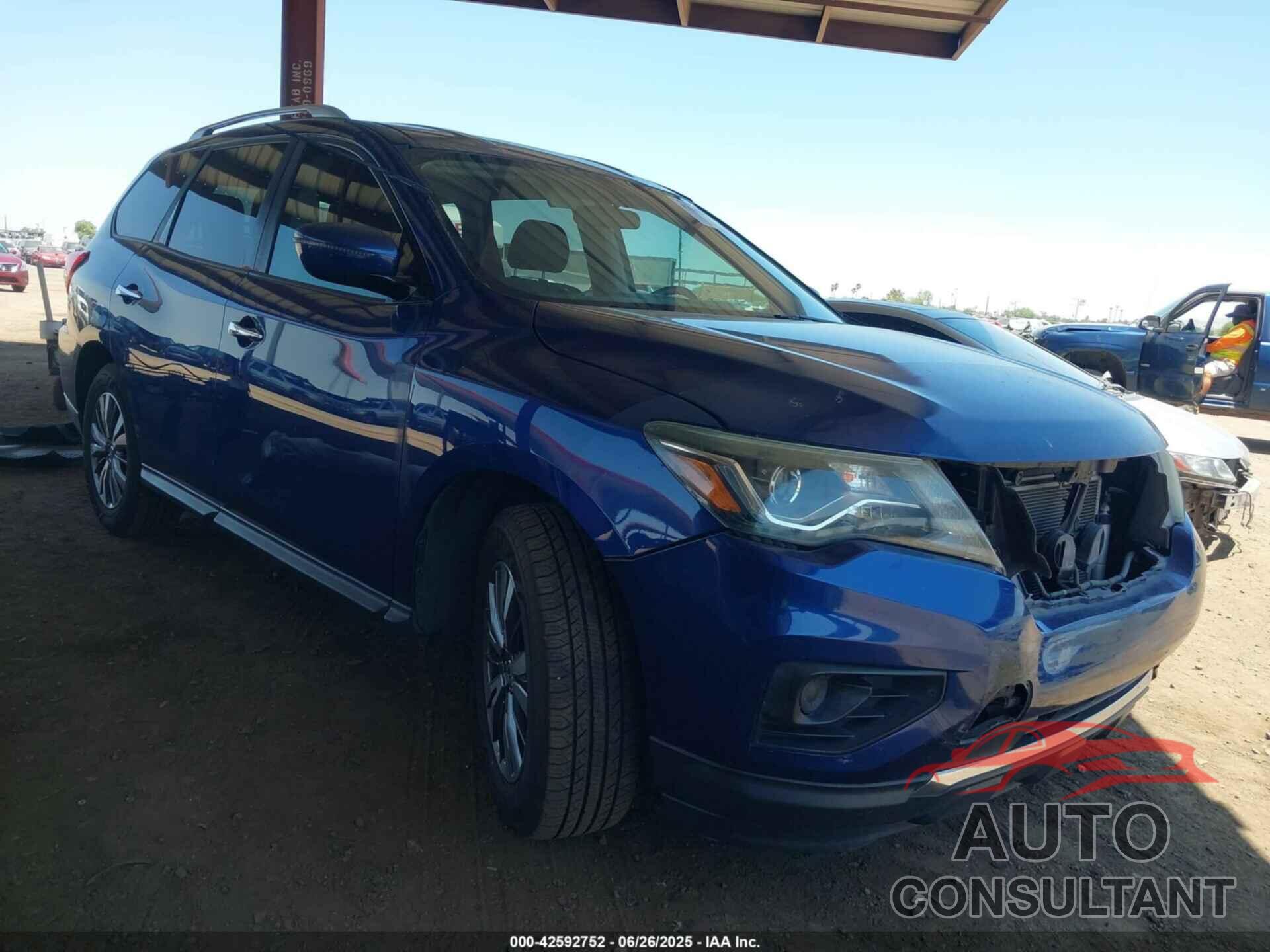 NISSAN PATHFINDER 2018 - 5N1DR2MN5JC623814