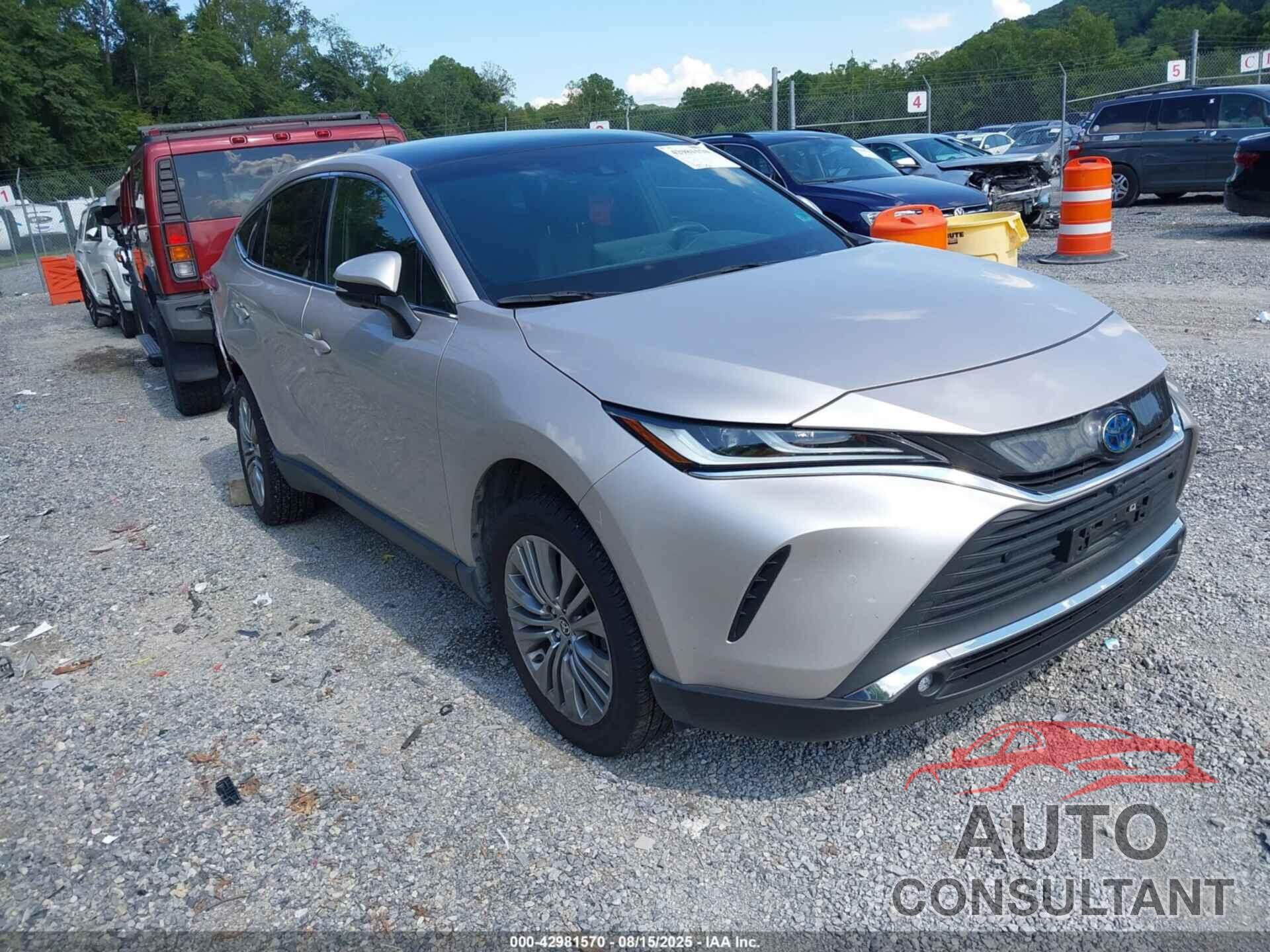 TOYOTA VENZA 2022 - JTEAAAAH3NJ096750