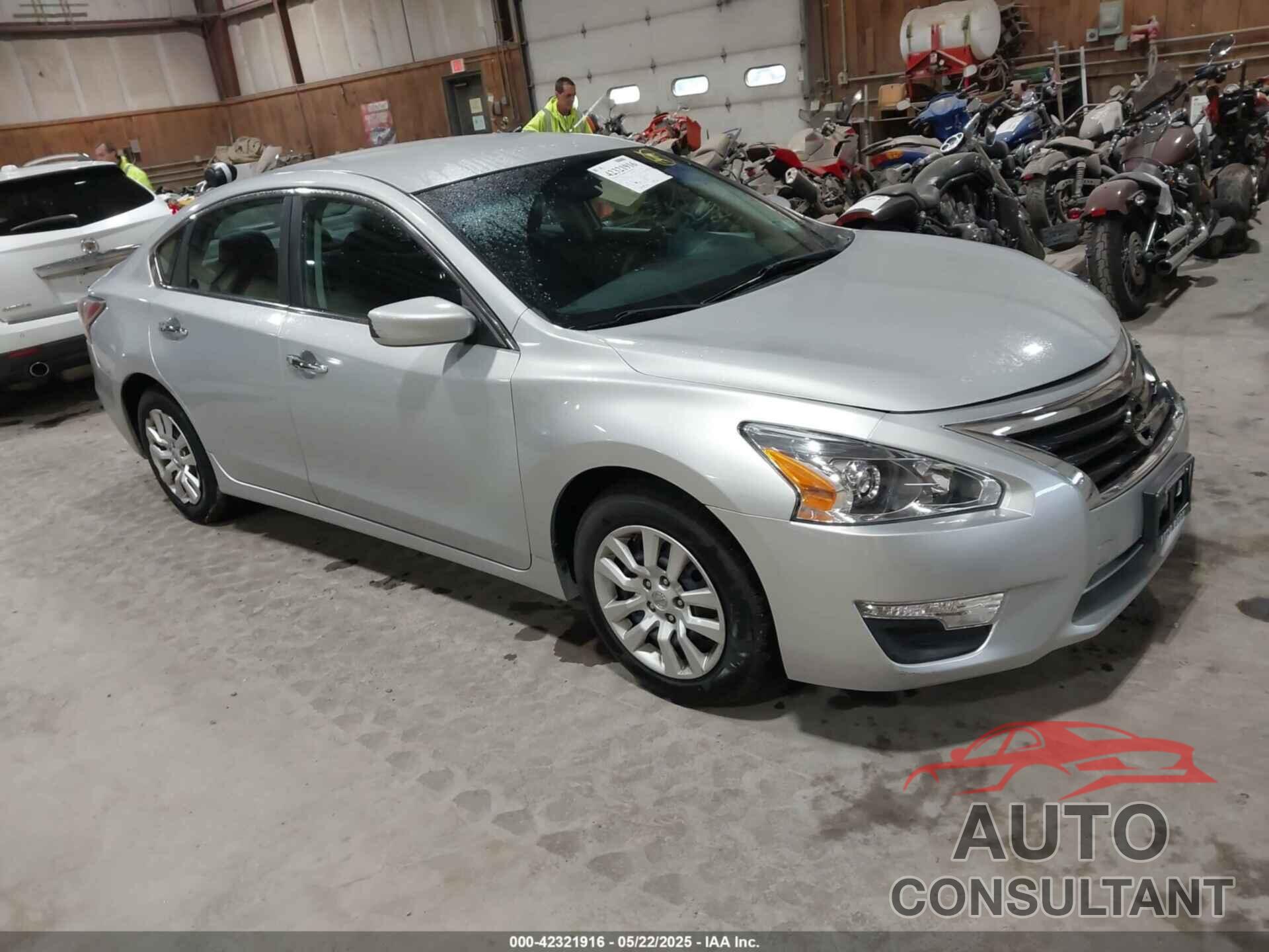 NISSAN ALTIMA 2015 - 1N4AL3AP2FN891211