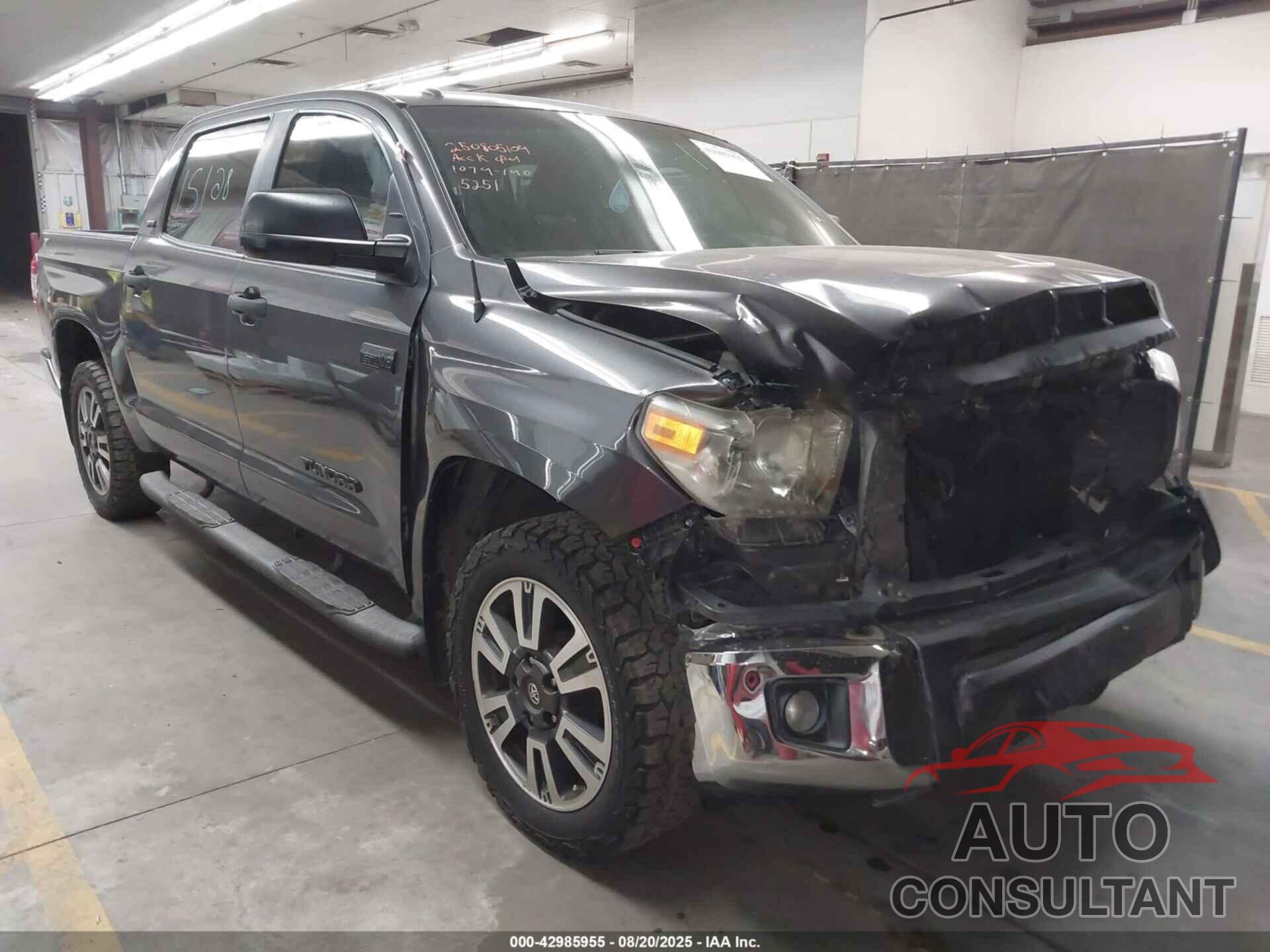 TOYOTA TUNDRA 2017 - 5TFEW5F12HX225251