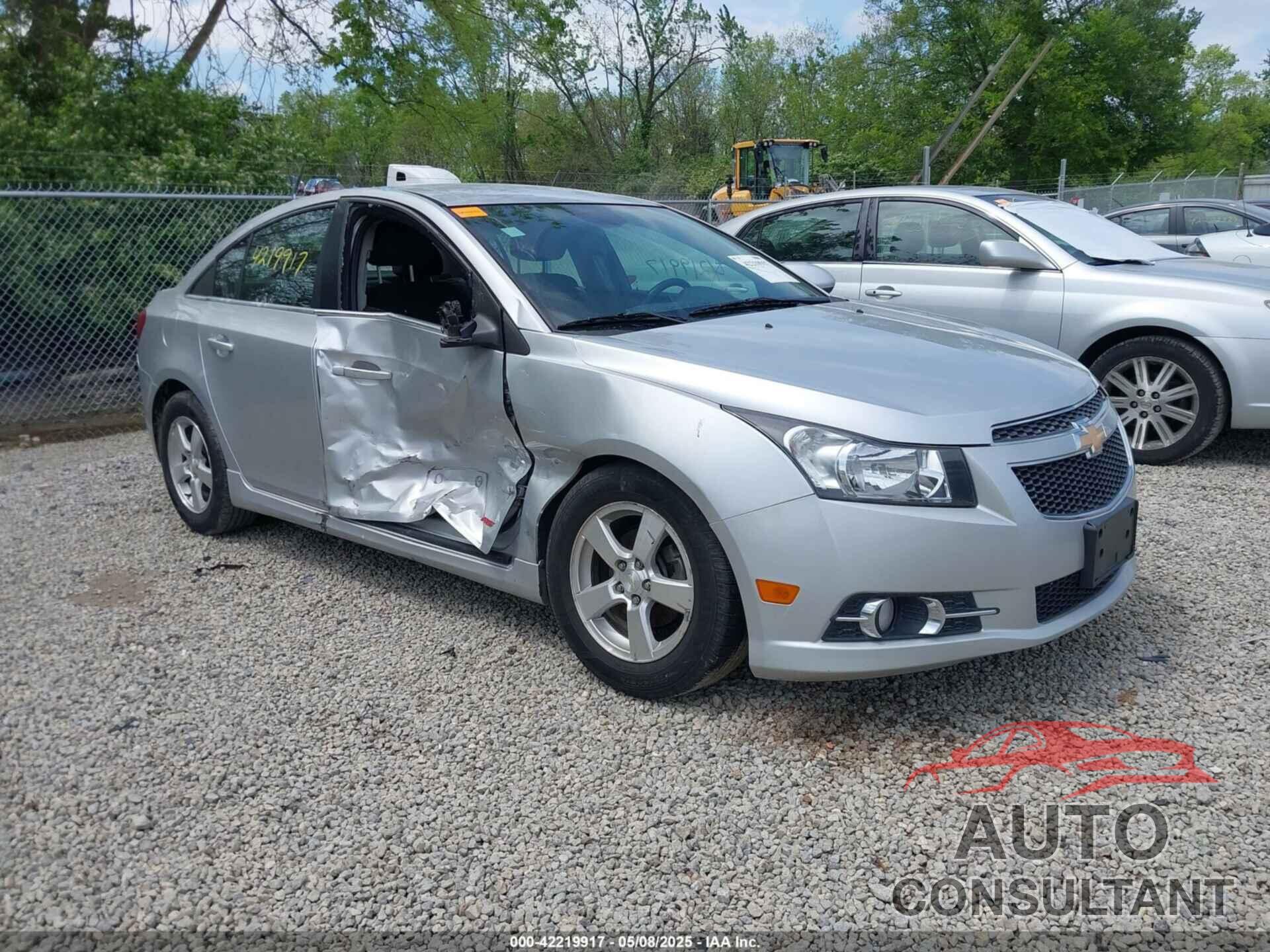 CHEVROLET CRUZE 2014 - 1G1PC5SB3E7224307