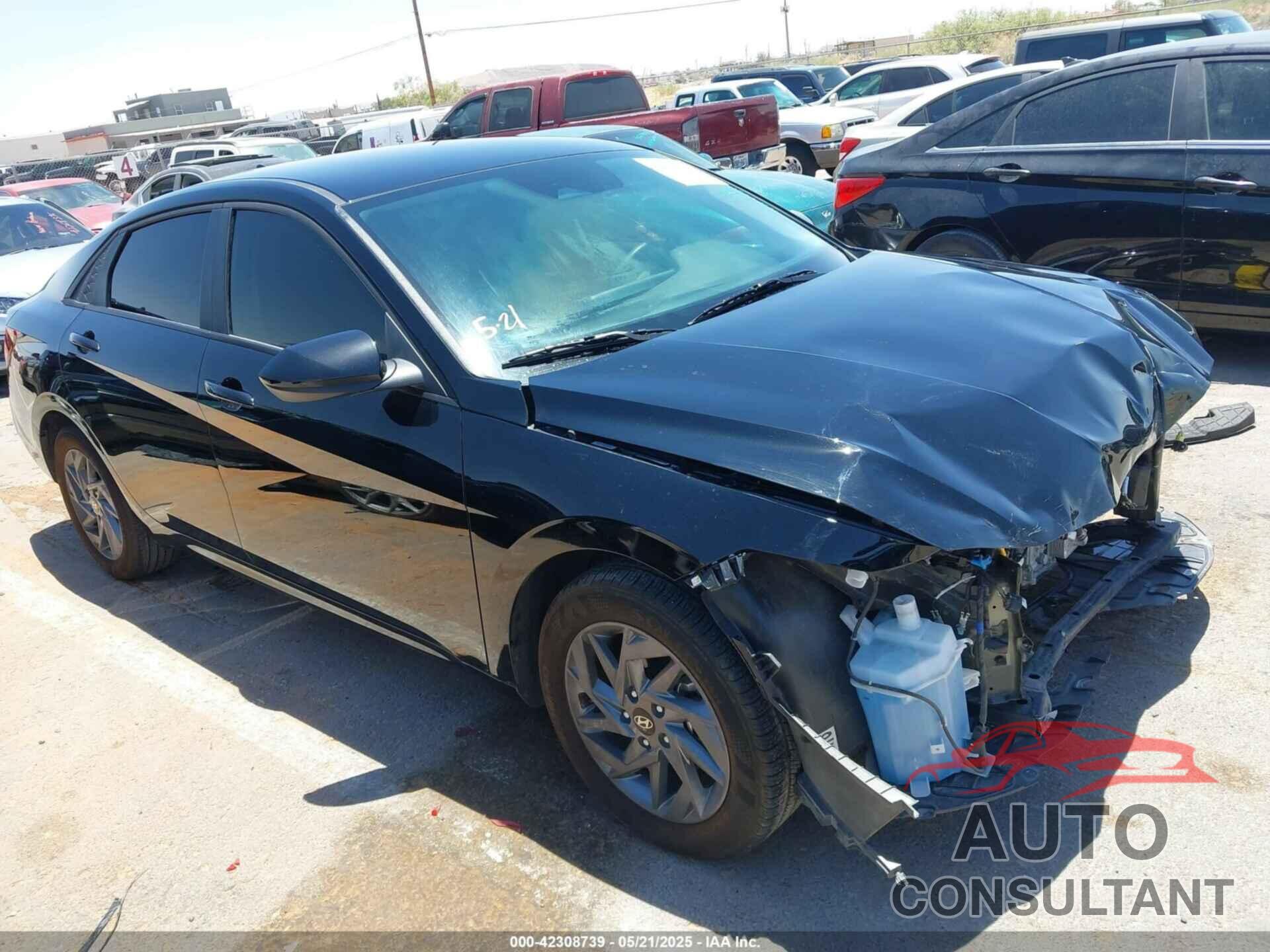 HYUNDAI ELANTRA 2024 - KMHLM4DG8RU682661