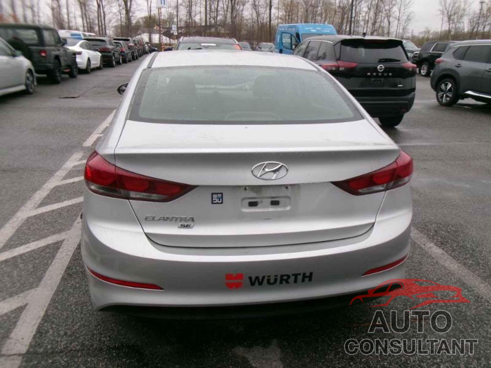 HYUNDAI ELANTRA 2018 - 5NPD74LFXJH323643