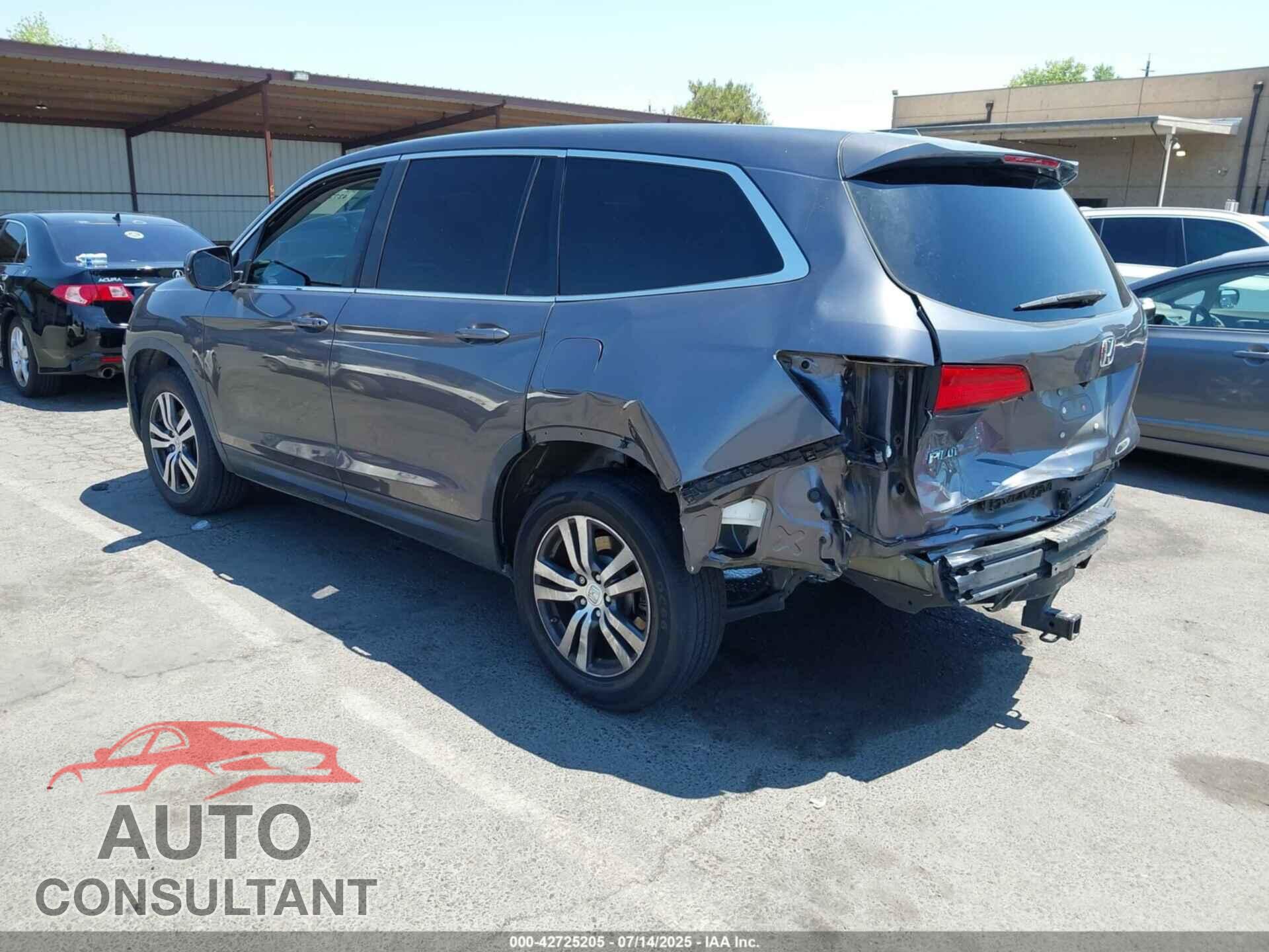 HONDA PILOT 2017 - 5FNYF5H37HB028596