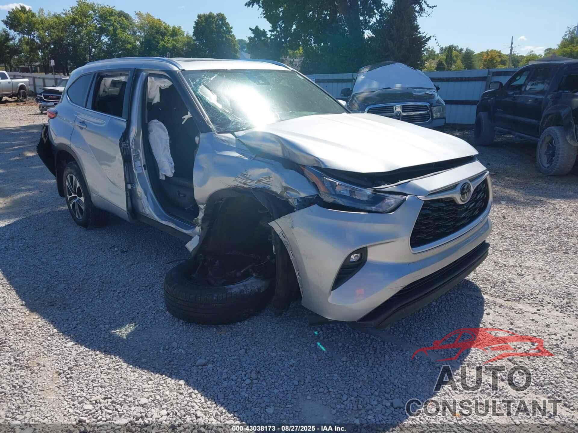 TOYOTA HIGHLANDER 2020 - 5TDGZRBHXLS521837