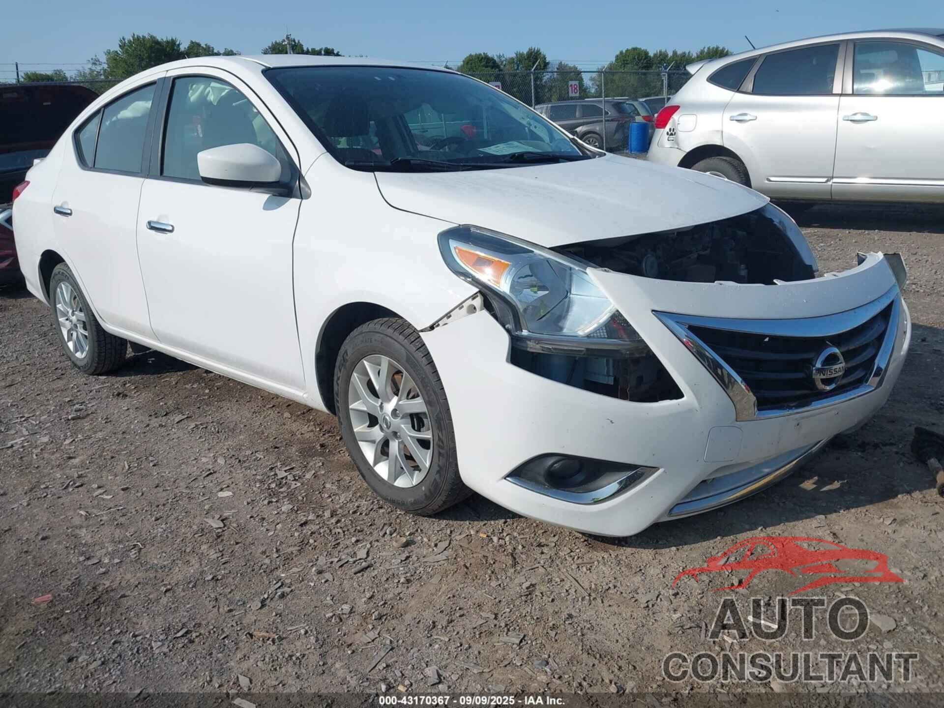 NISSAN VERSA 2018 - 3N1CN7APXJL856125